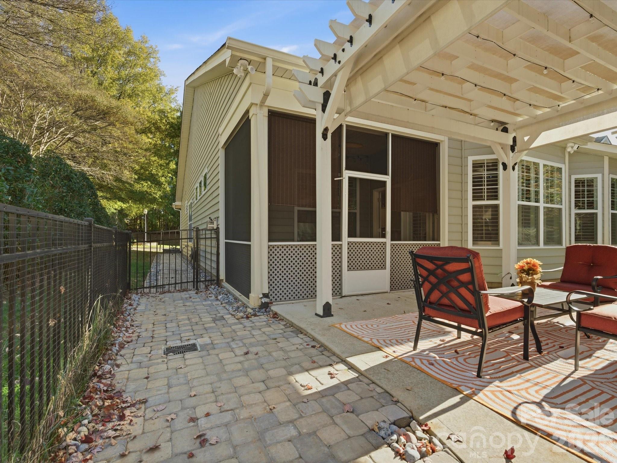 3008 Streamhaven Drive