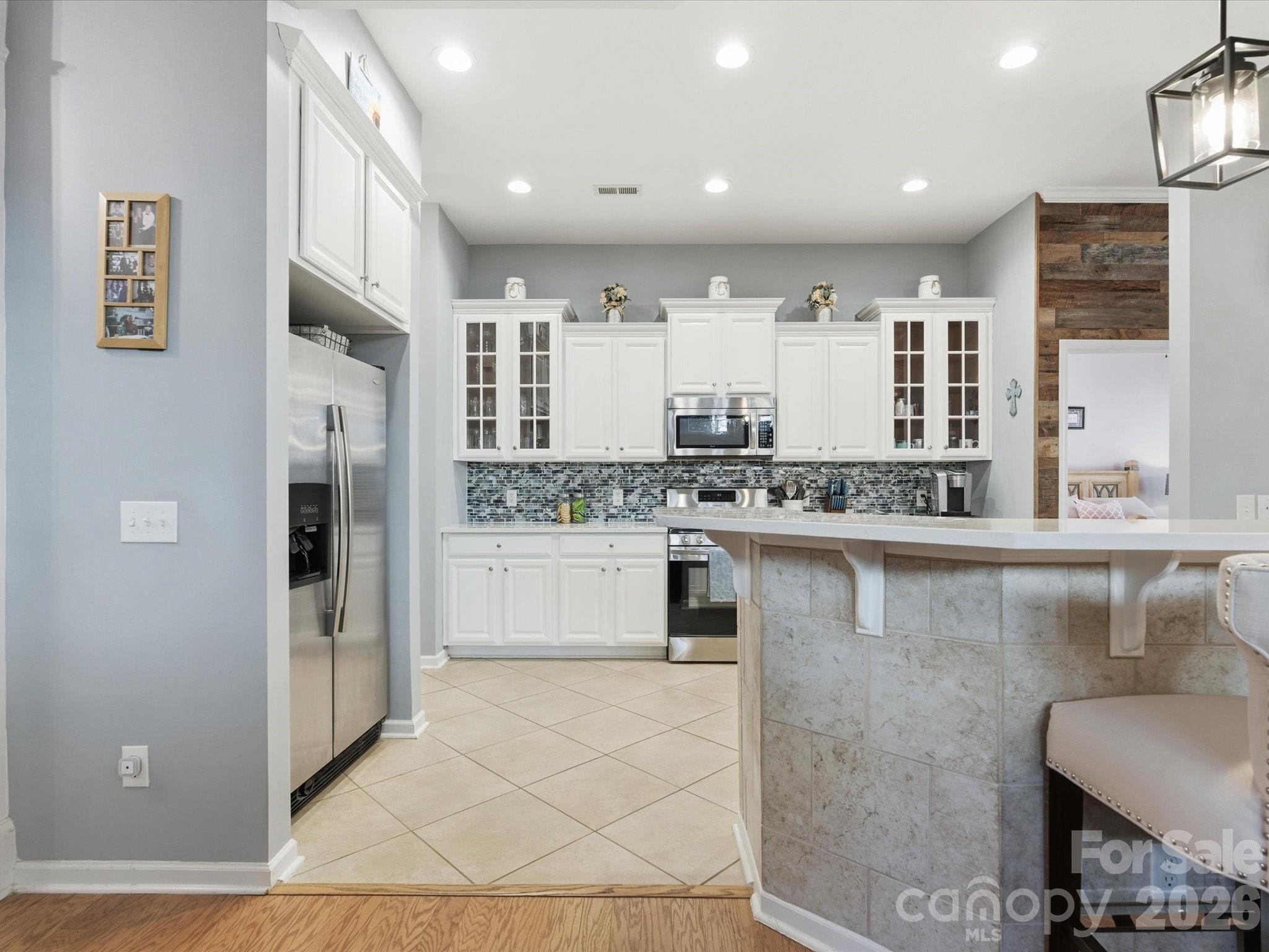 3008 Streamhaven Drive