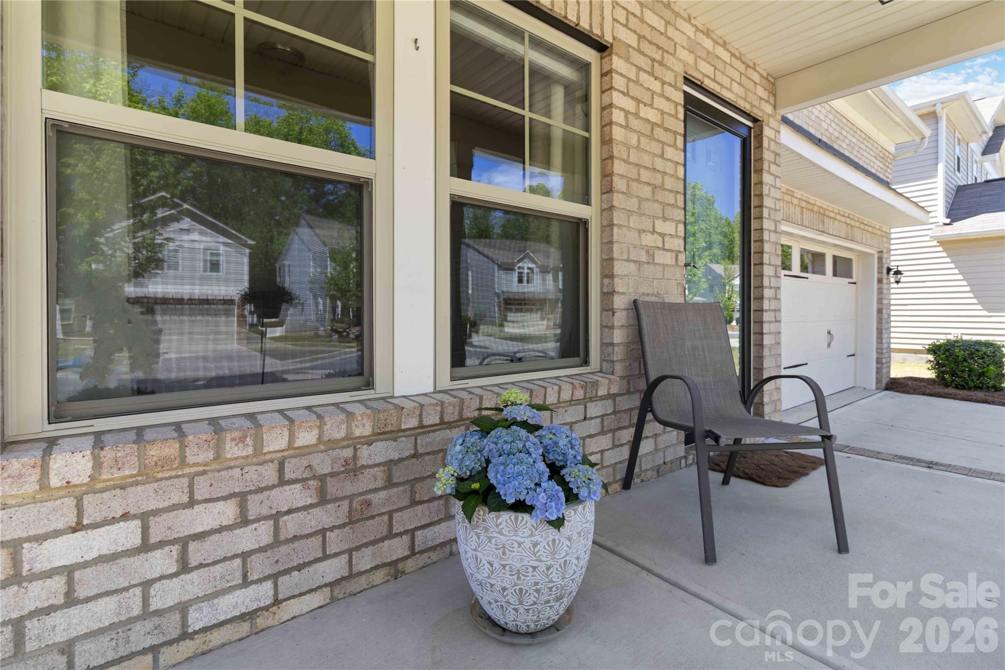 622 Oldham Lane