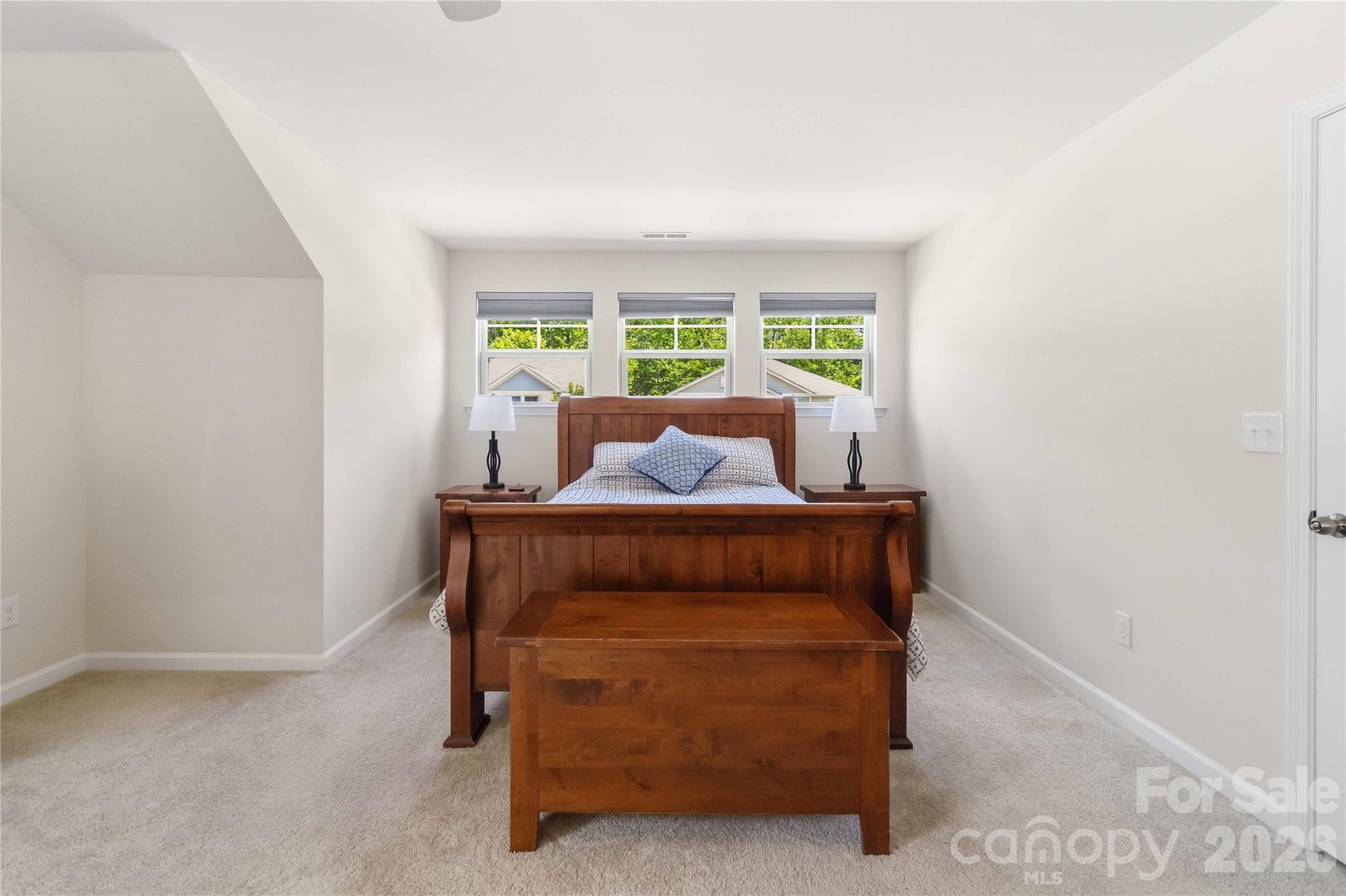 622 Oldham Lane