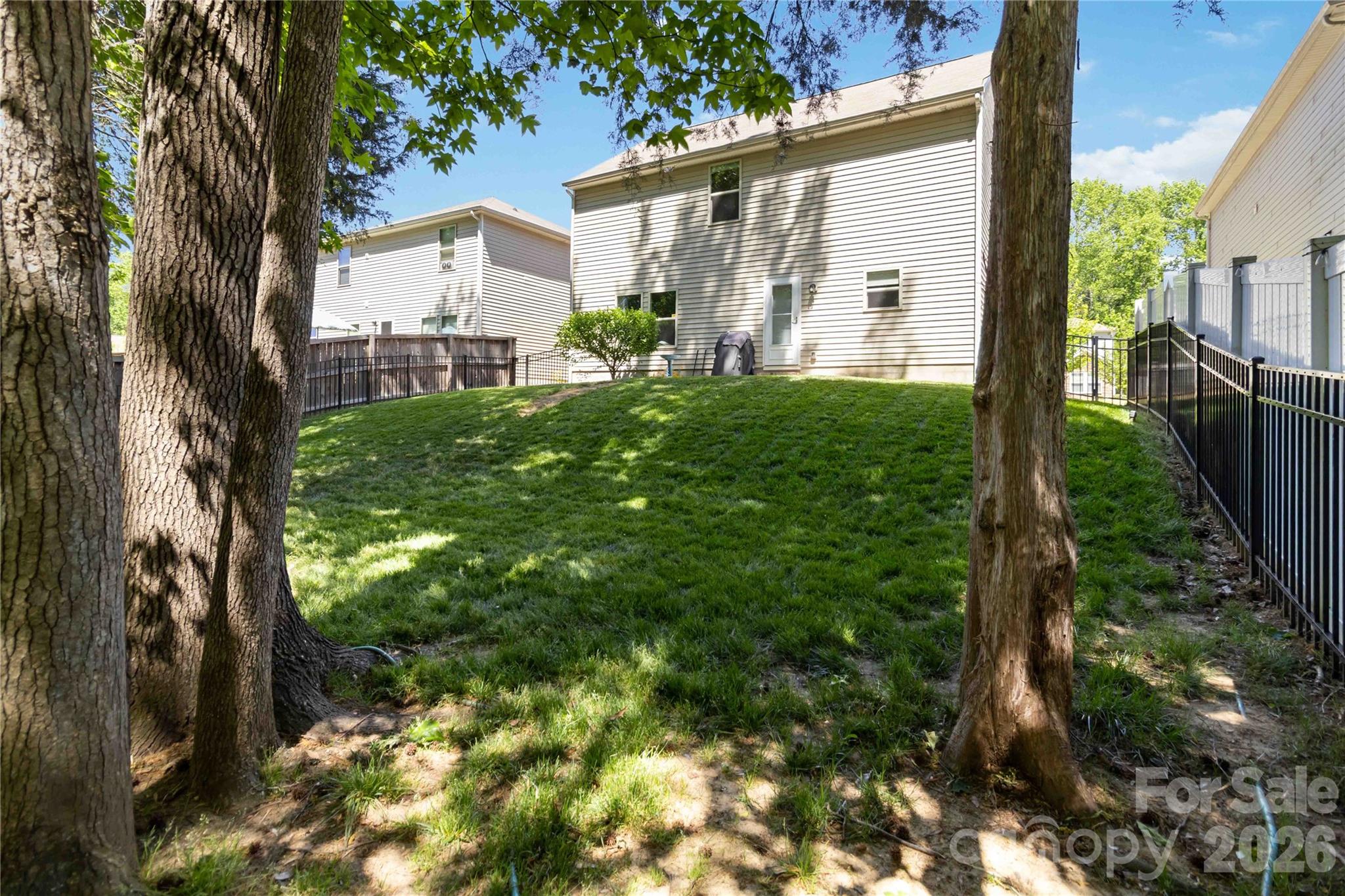 622 Oldham Lane