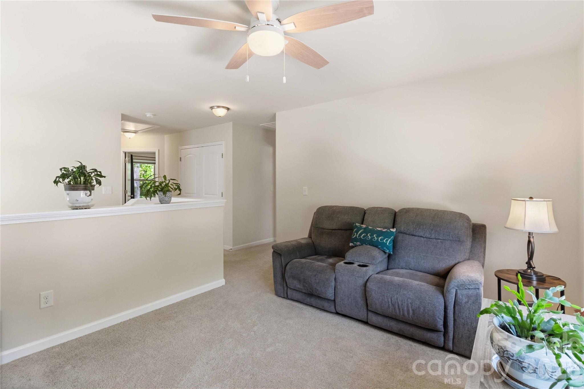 622 Oldham Lane