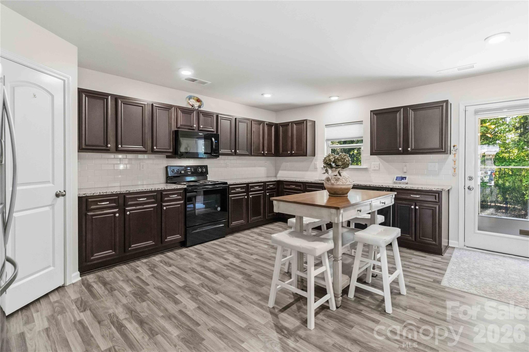 622 Oldham Lane