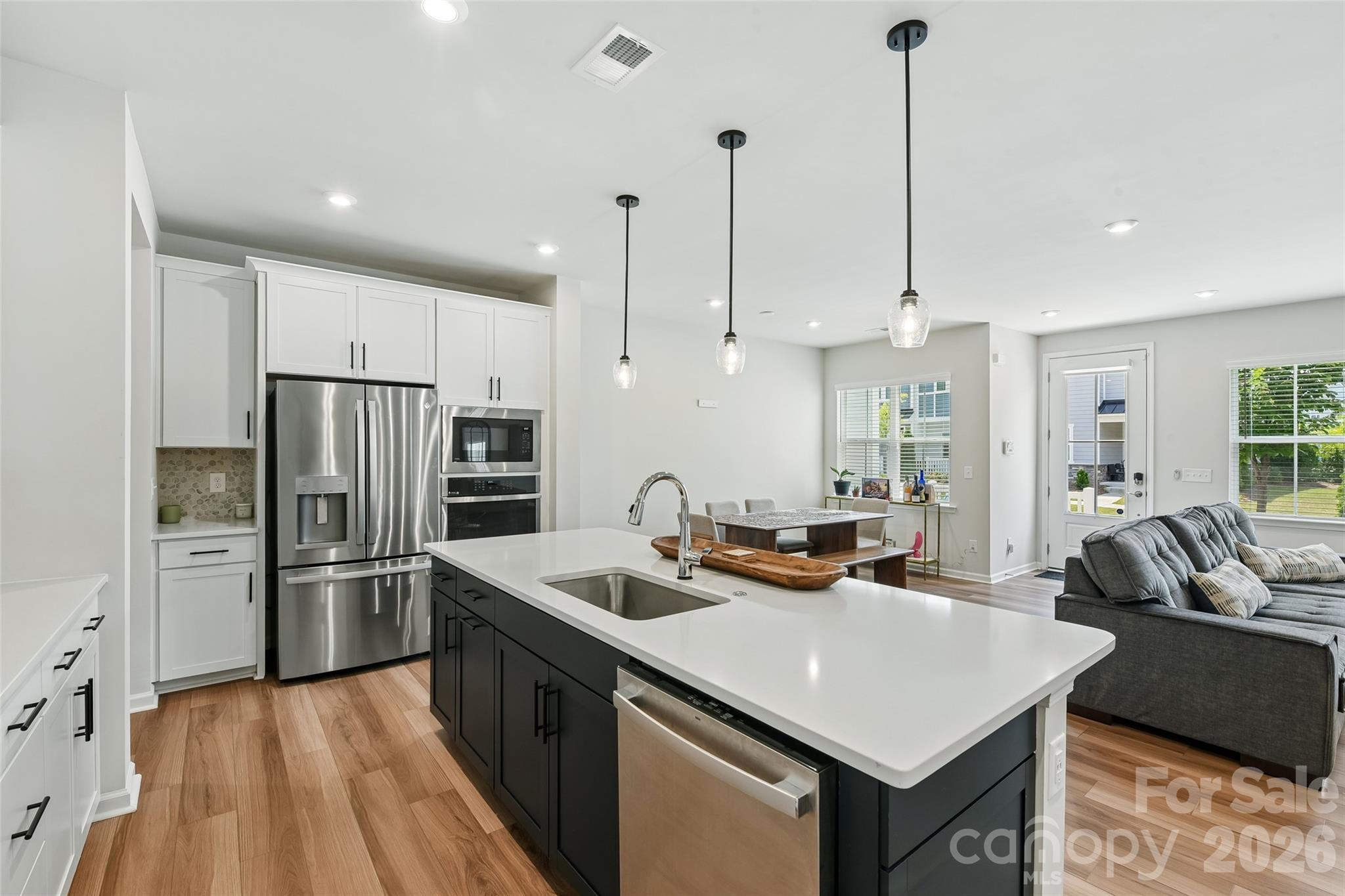 5858 Strathmore Court
