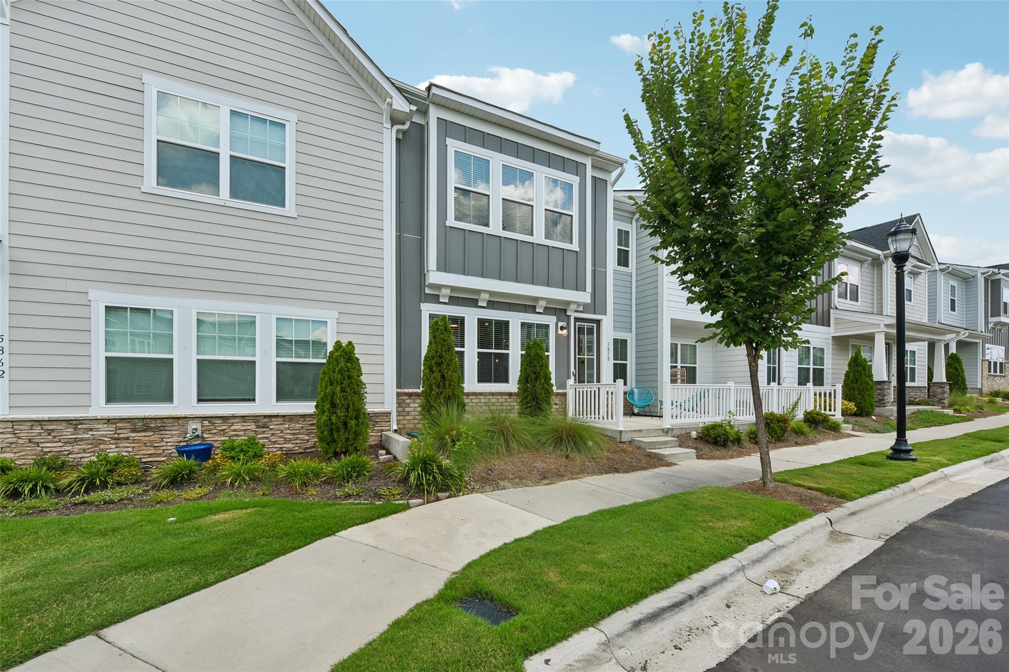 5858 Strathmore Court