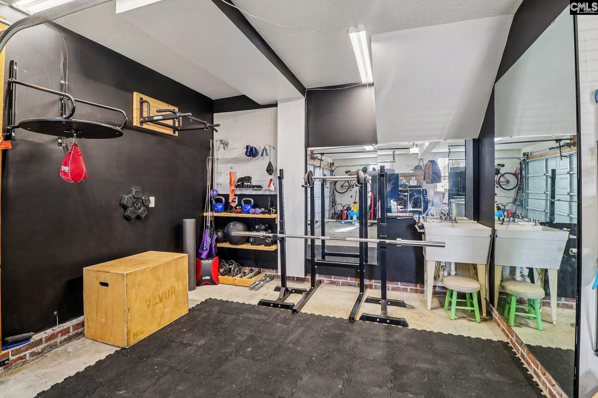 6 Blythewood Point Court