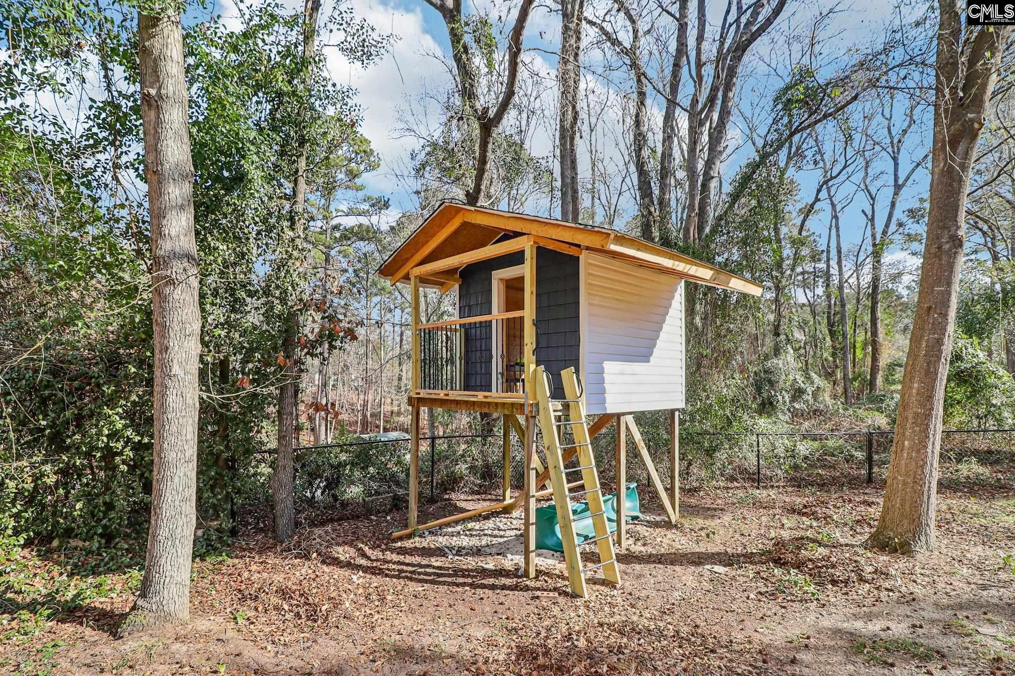 6 Blythewood Point Court