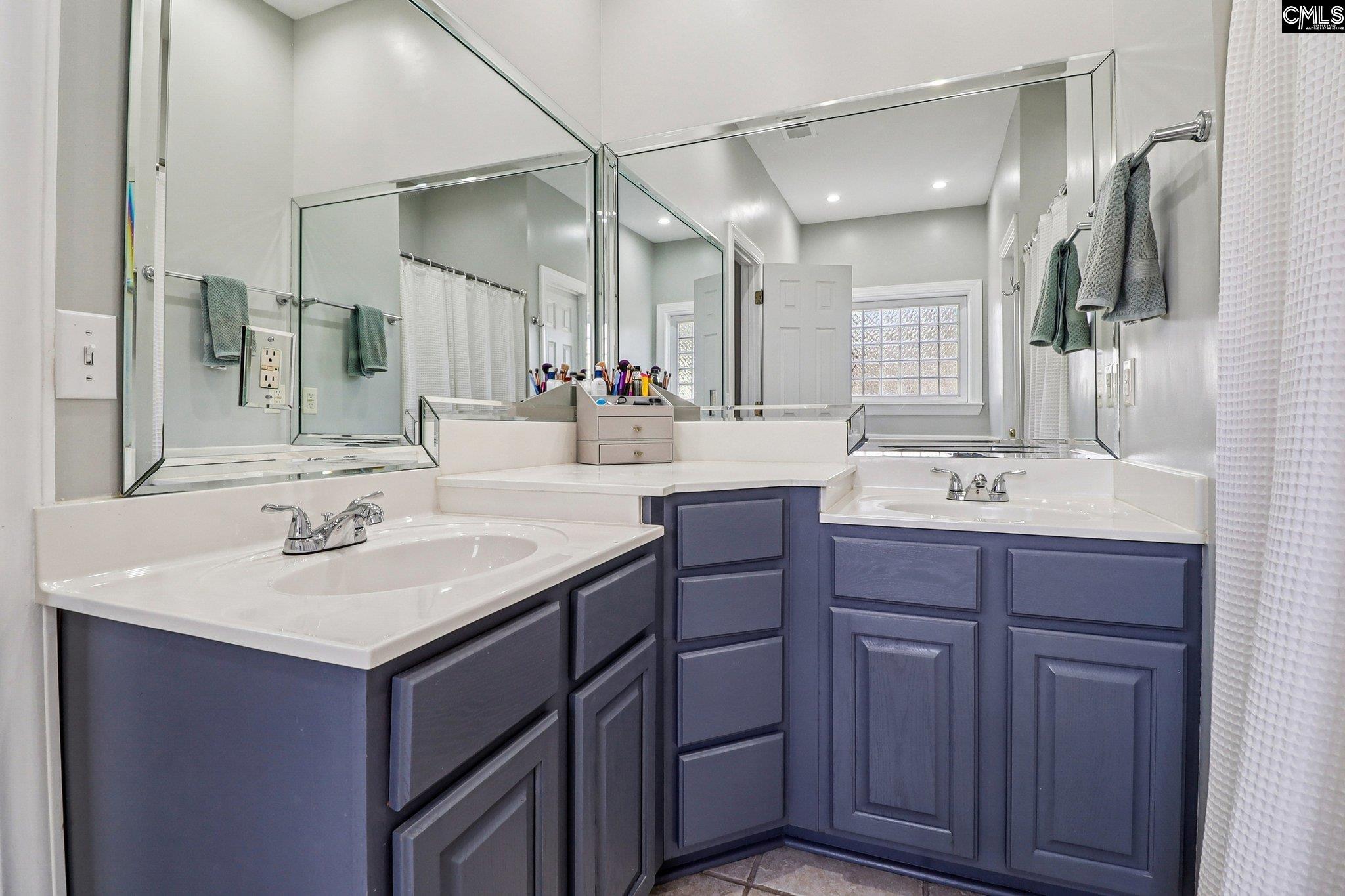 6 Blythewood Point Court