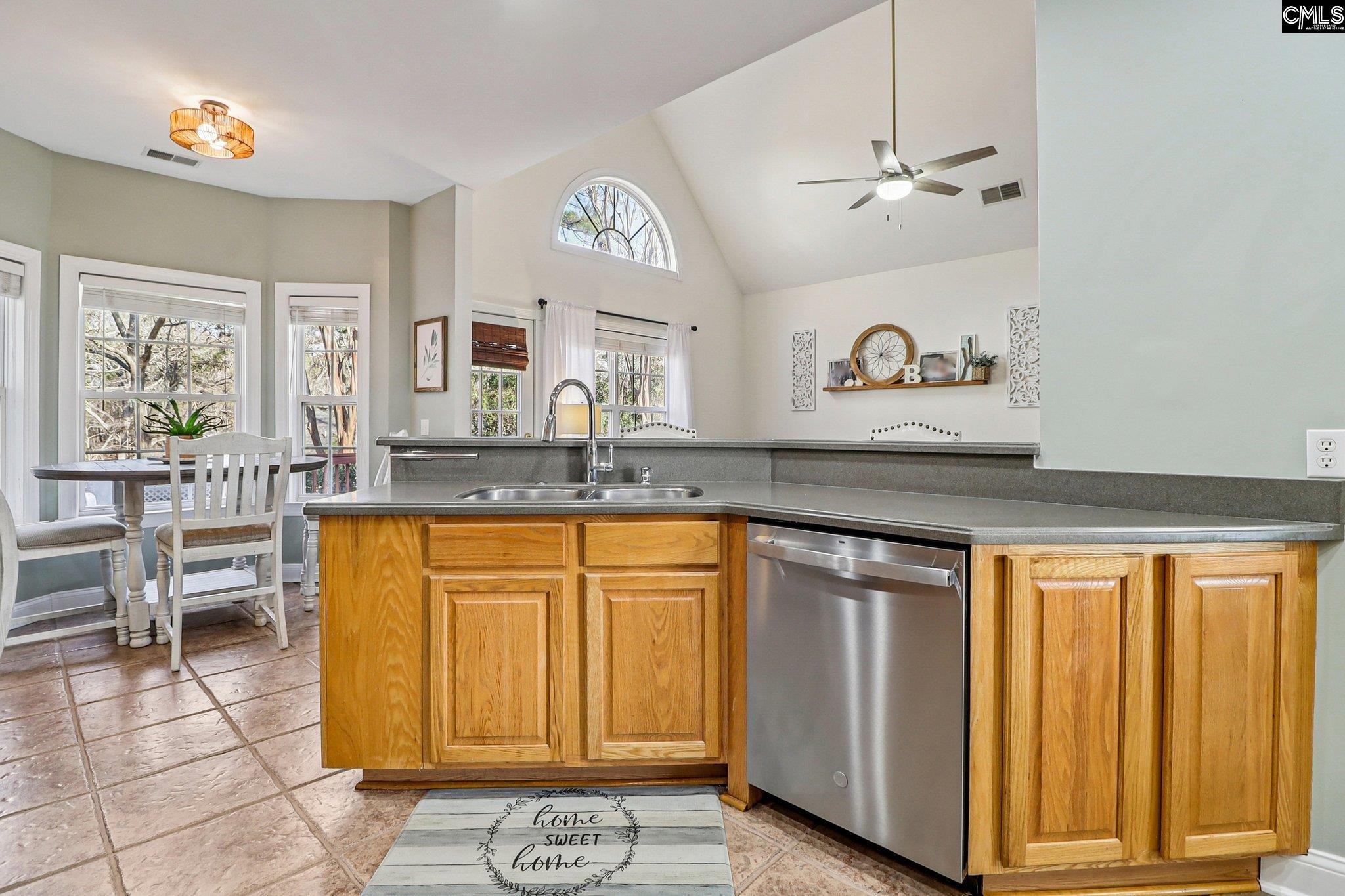 6 Blythewood Point Court