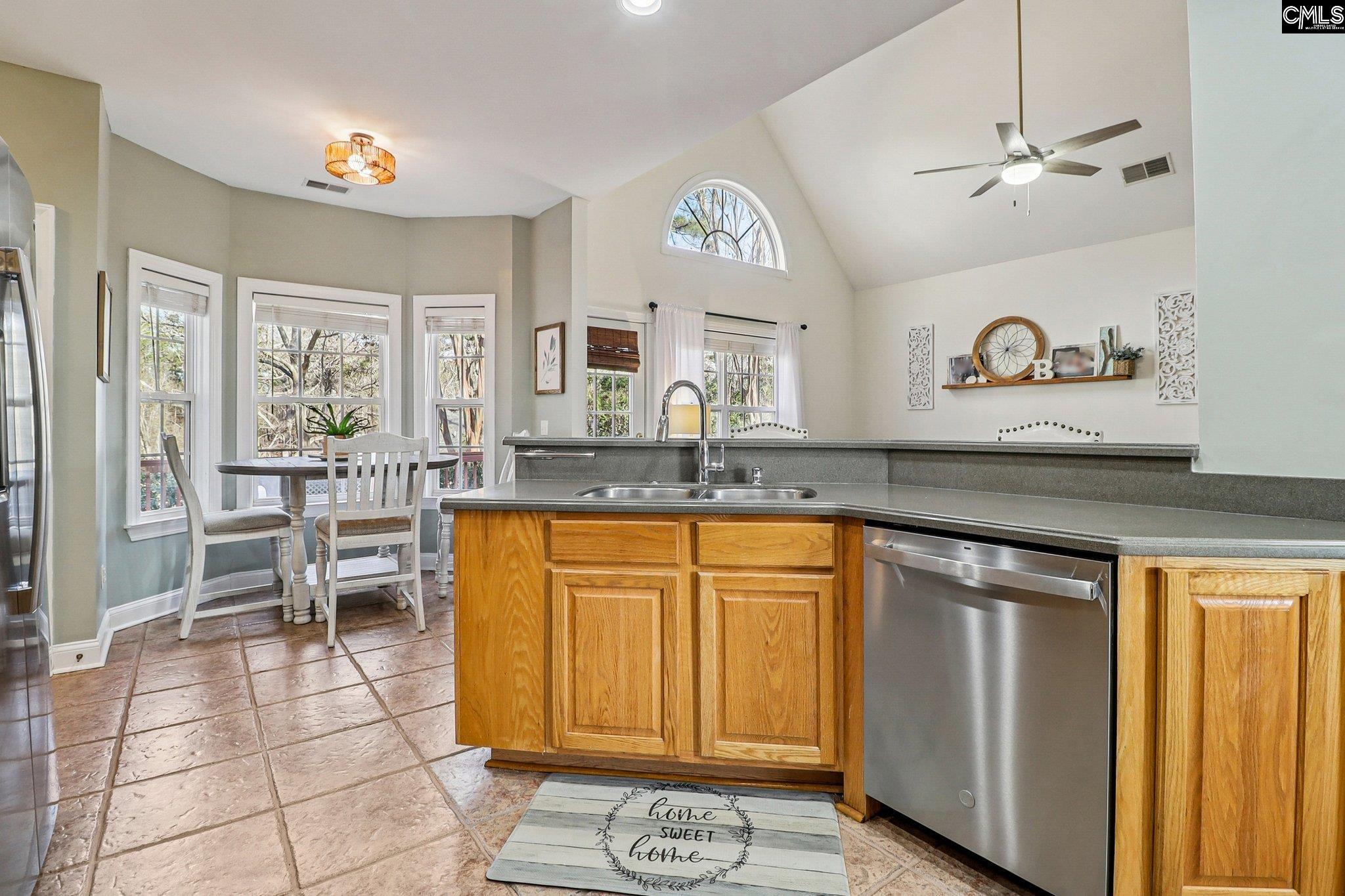 6 Blythewood Point Court