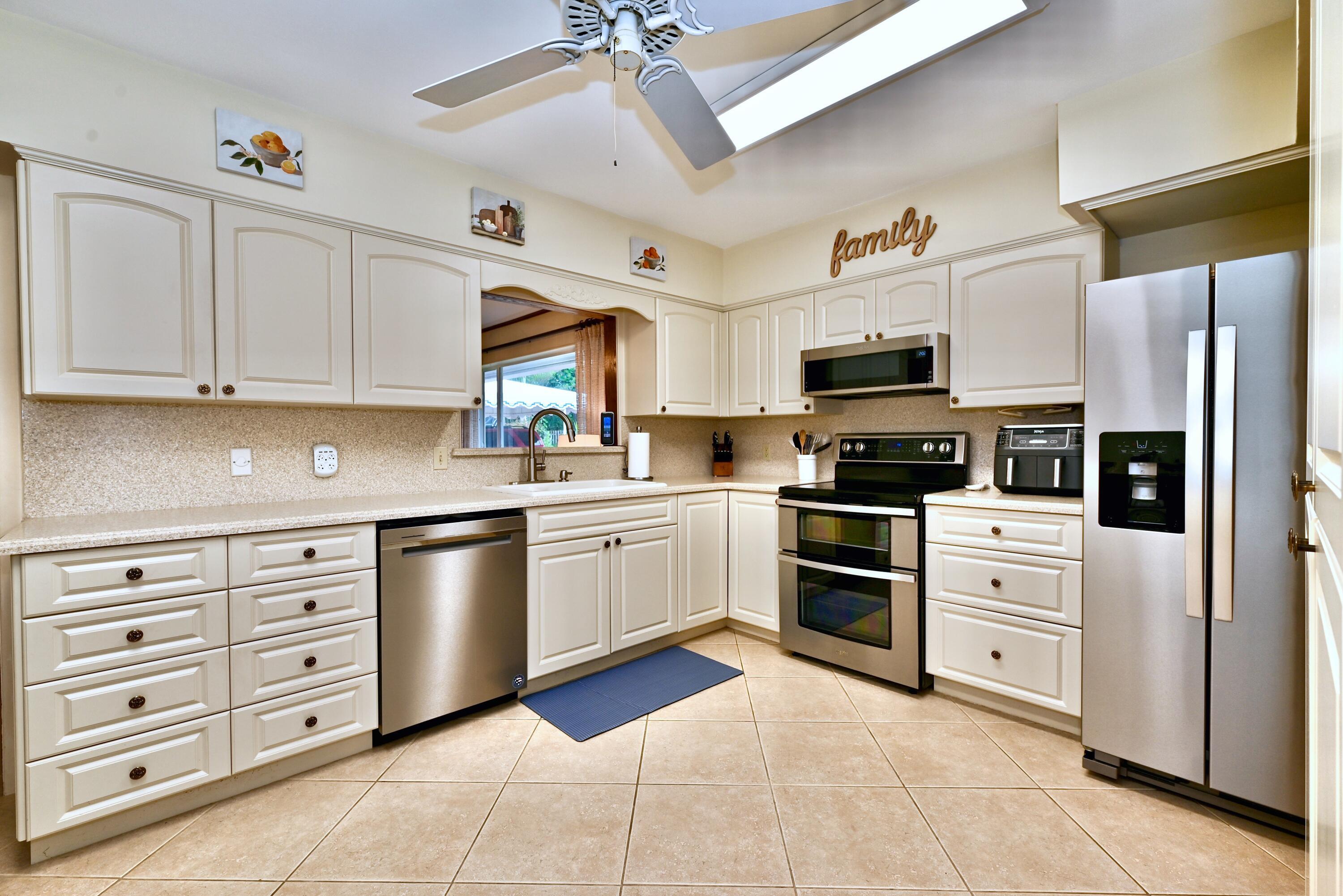 129 Alhambra Place