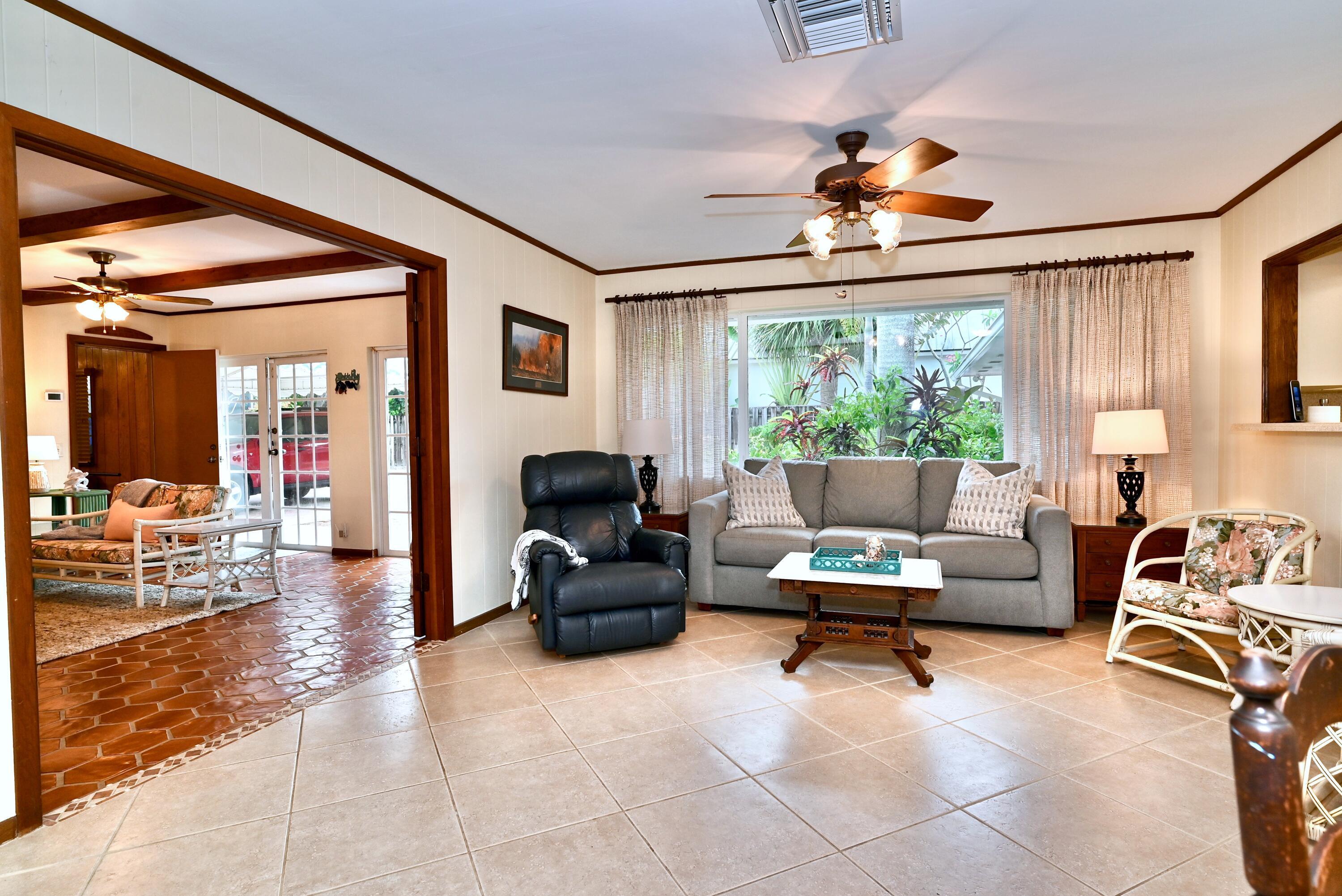 129 Alhambra Place