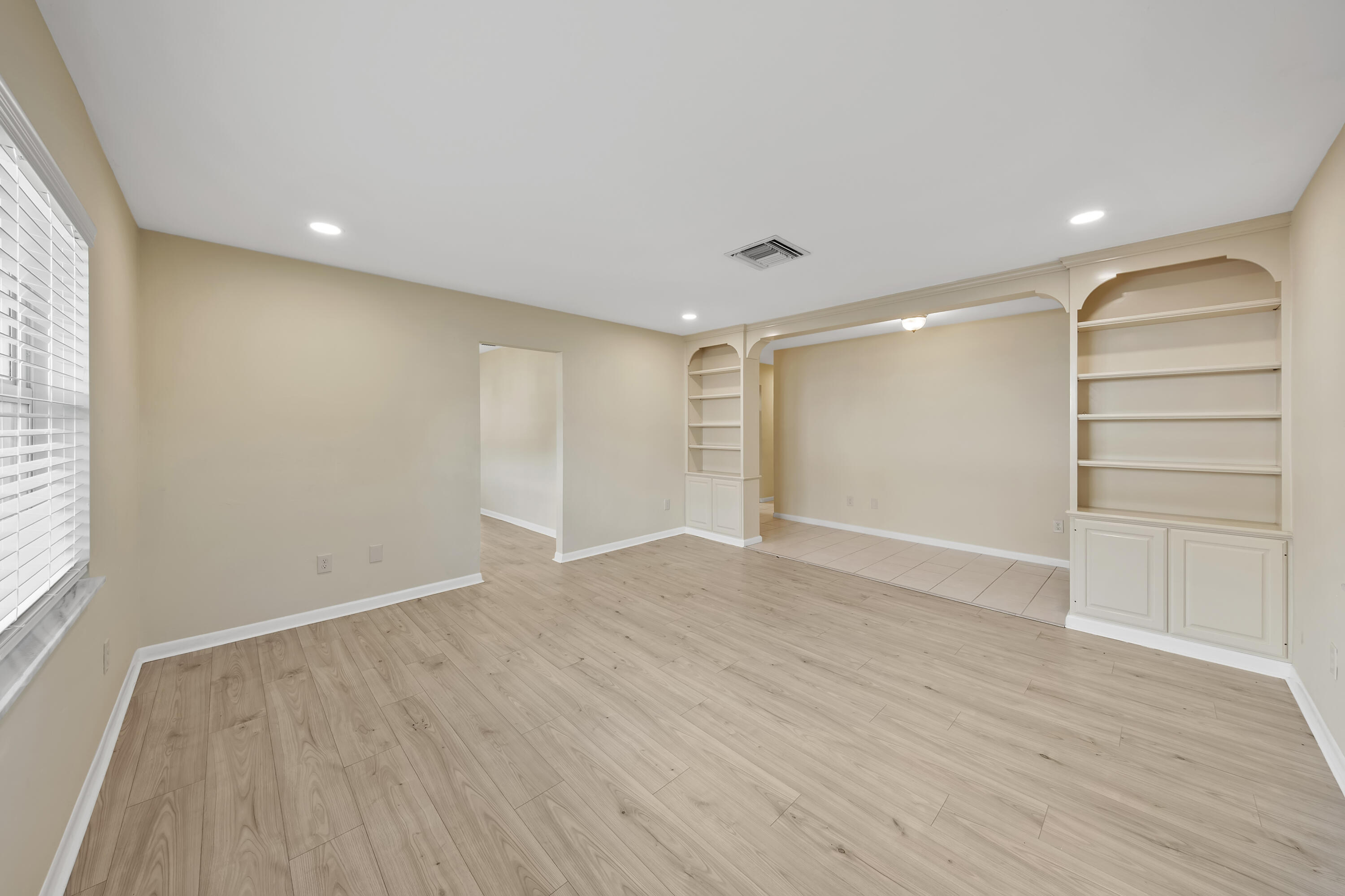 129 Alhambra Place