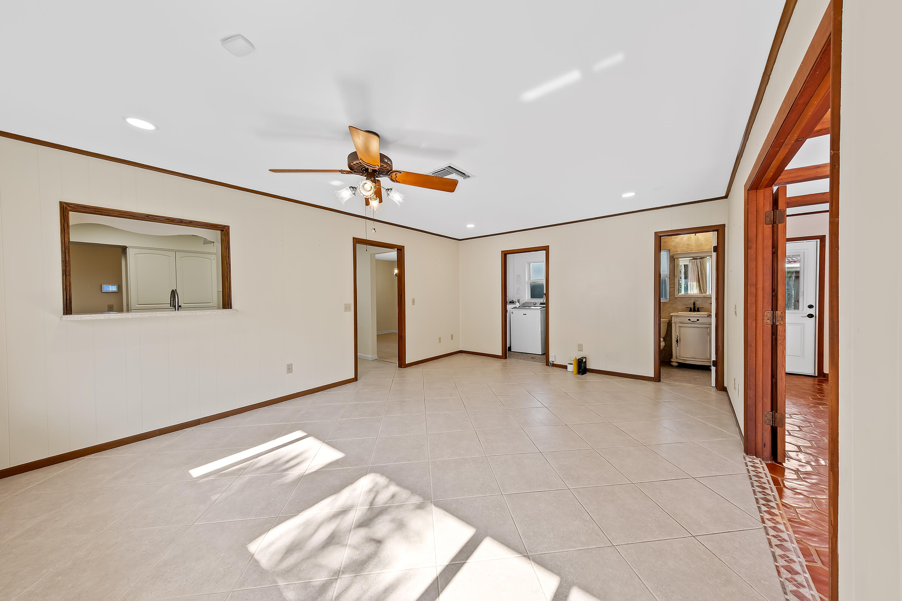 129 Alhambra Place