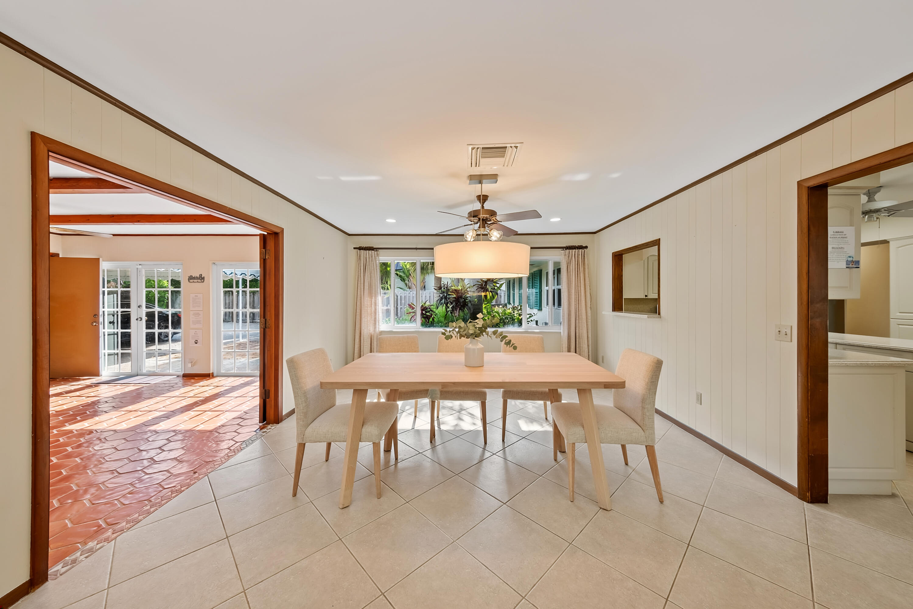 129 Alhambra Place