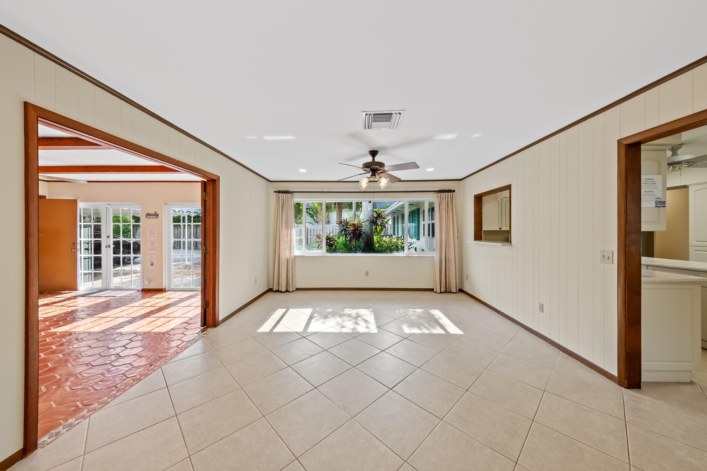 129 Alhambra Place