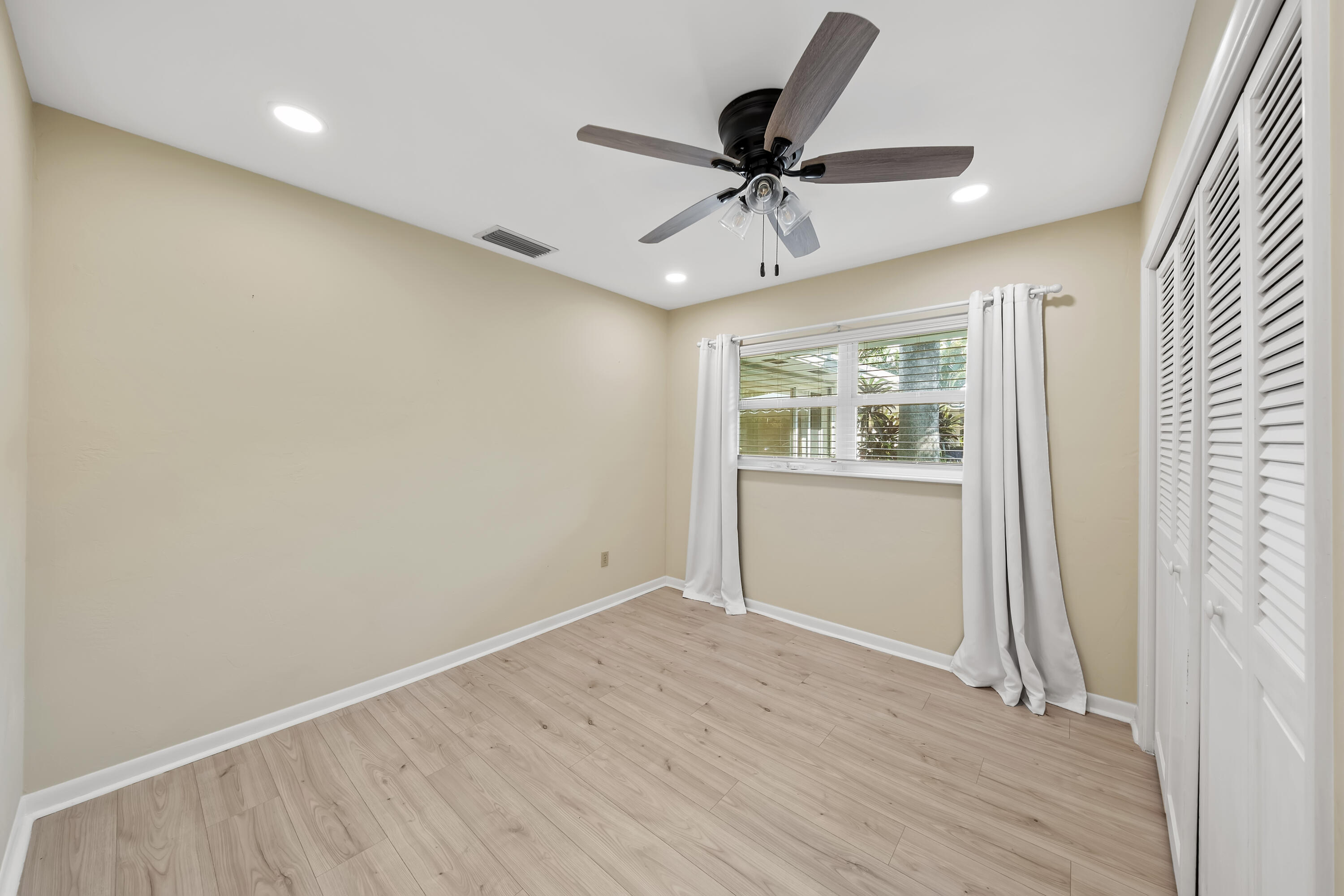 129 Alhambra Place