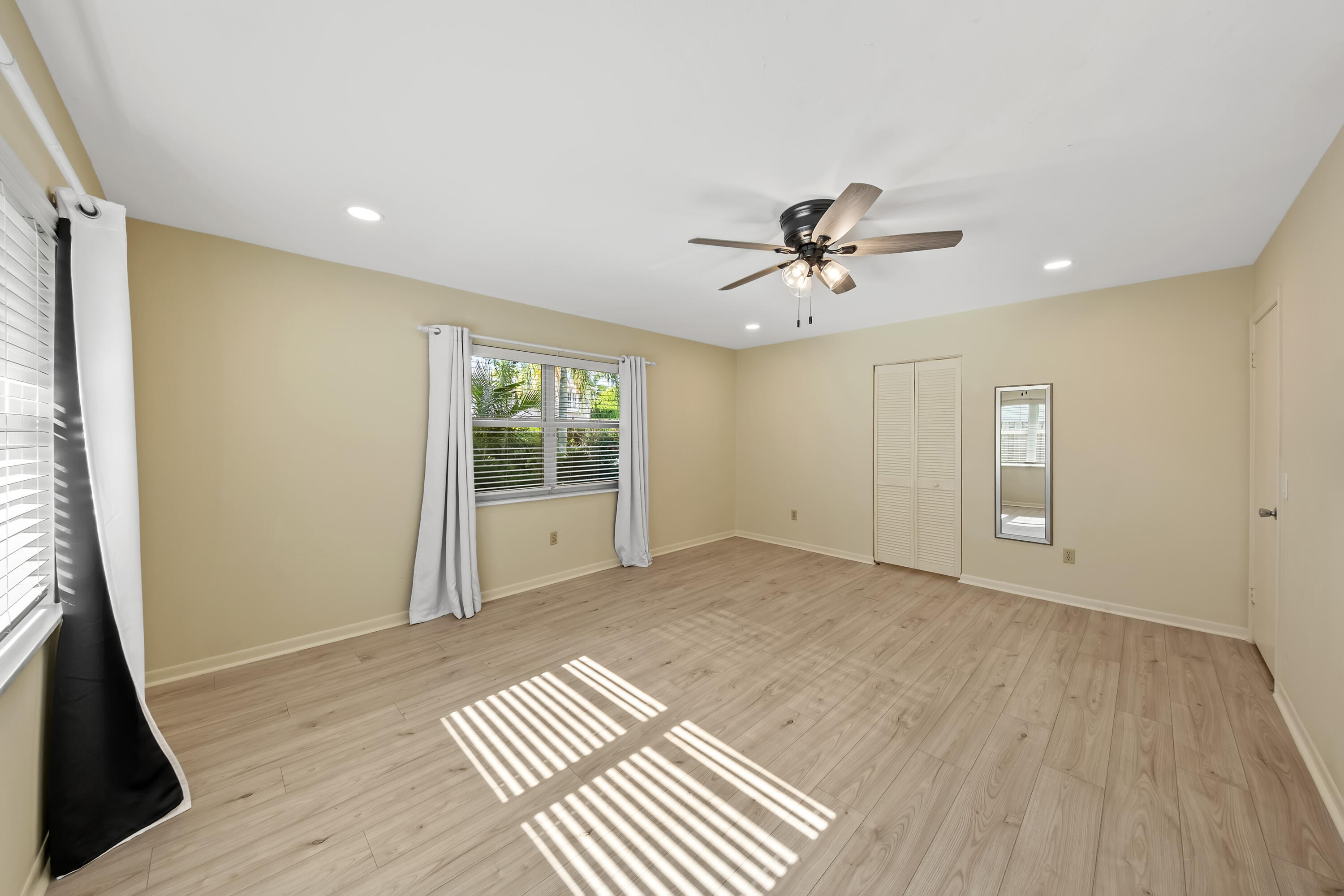 129 Alhambra Place