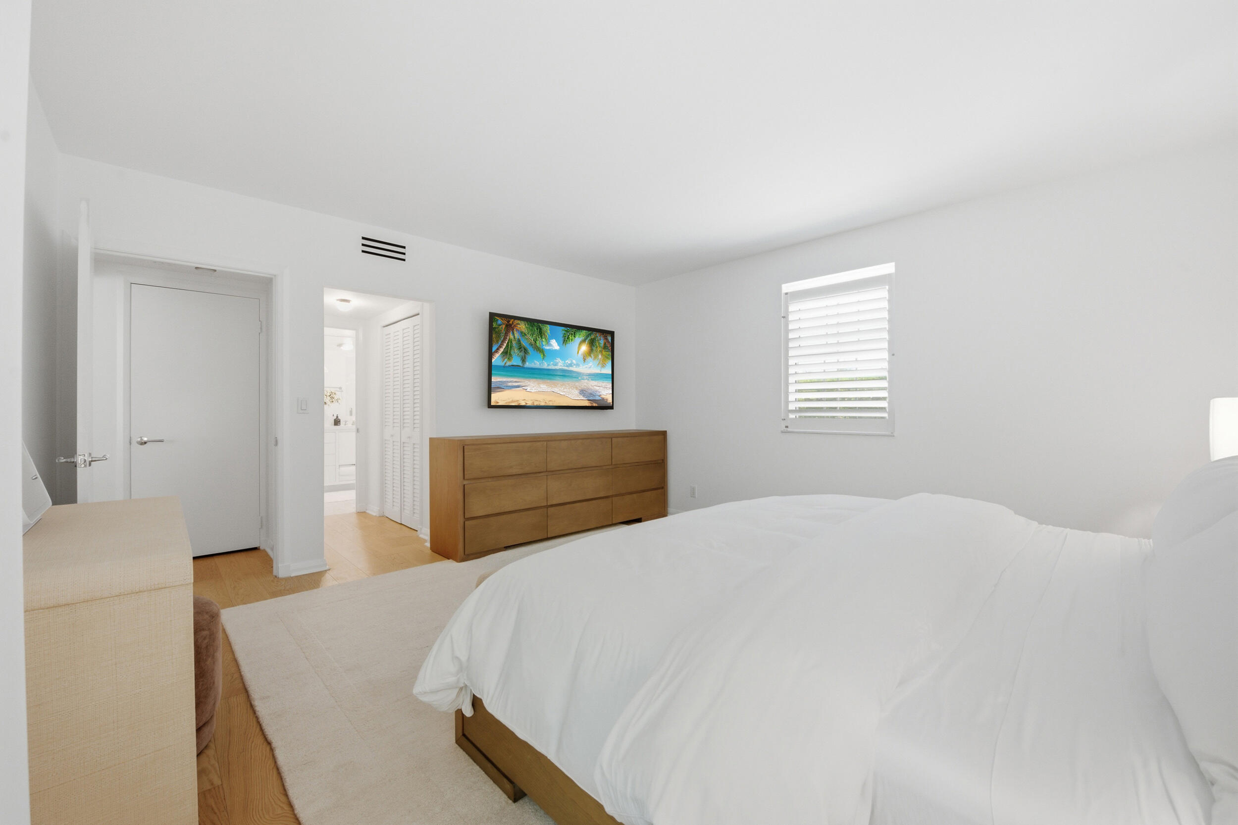 226 Brazilian Avenue 2b