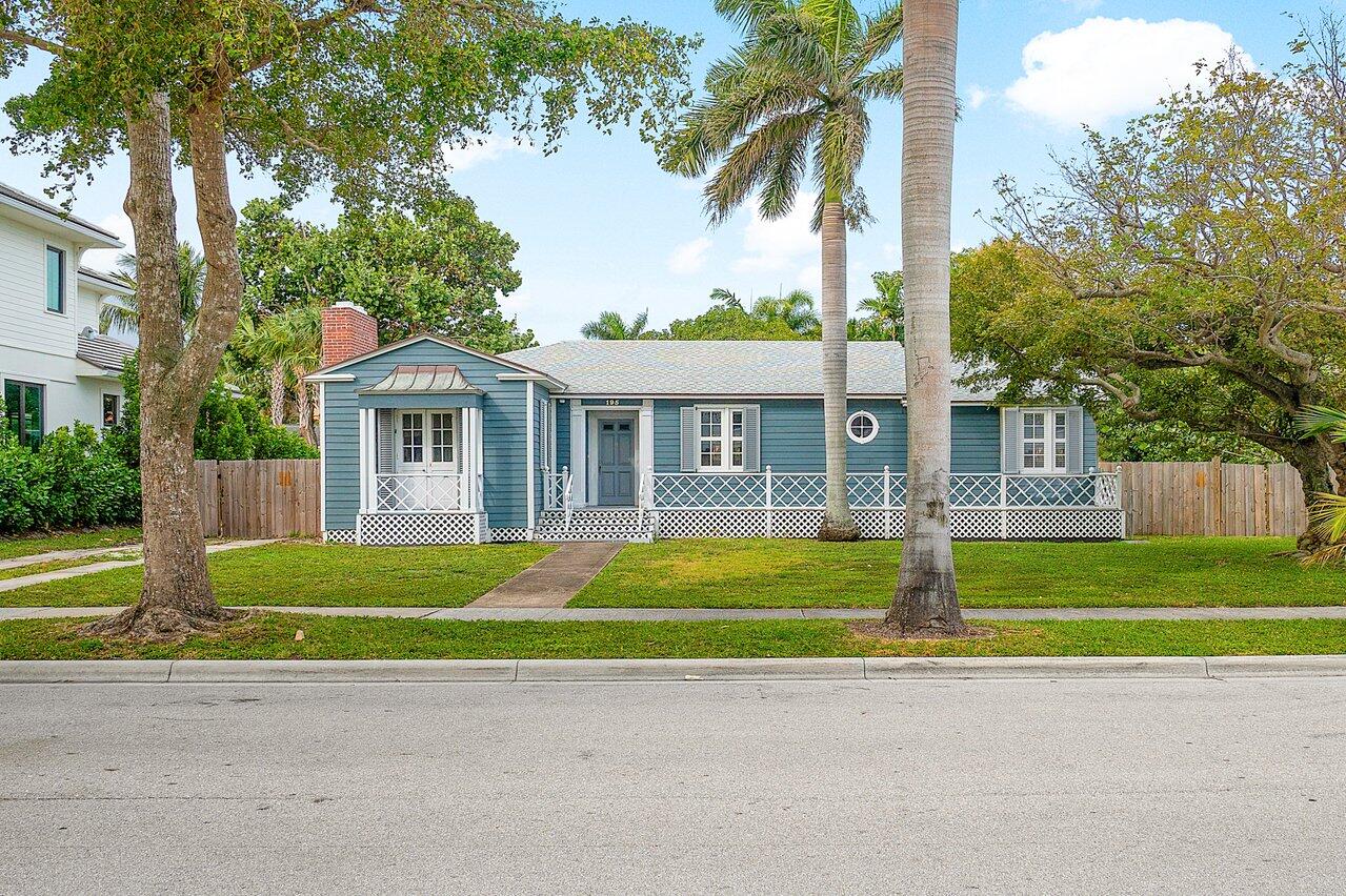 195 Dyer Road