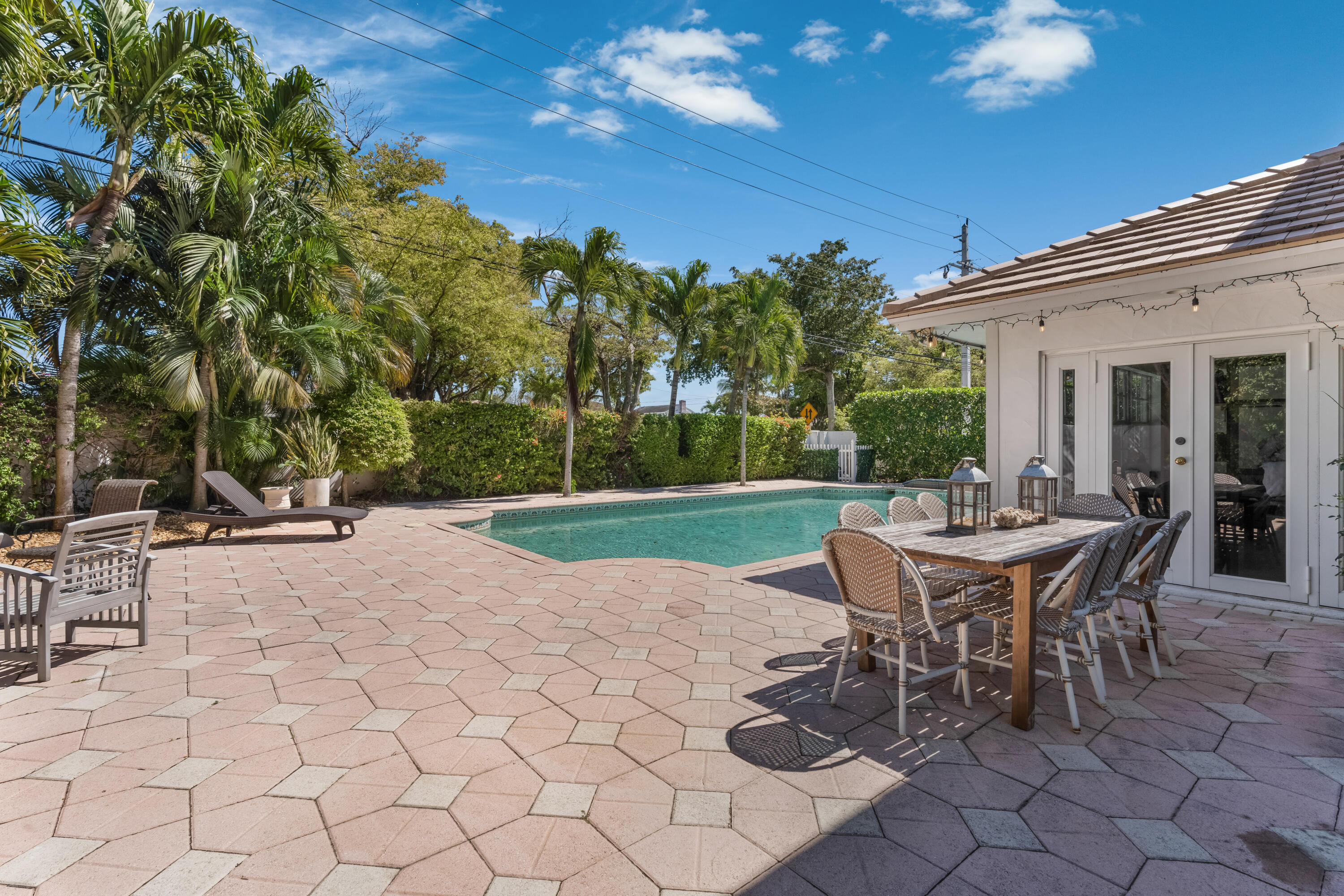 300 Greymon Drive