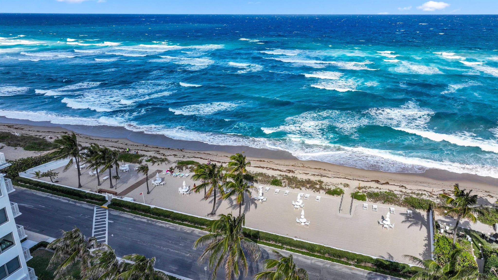 139 Sunrise Avenue 1040