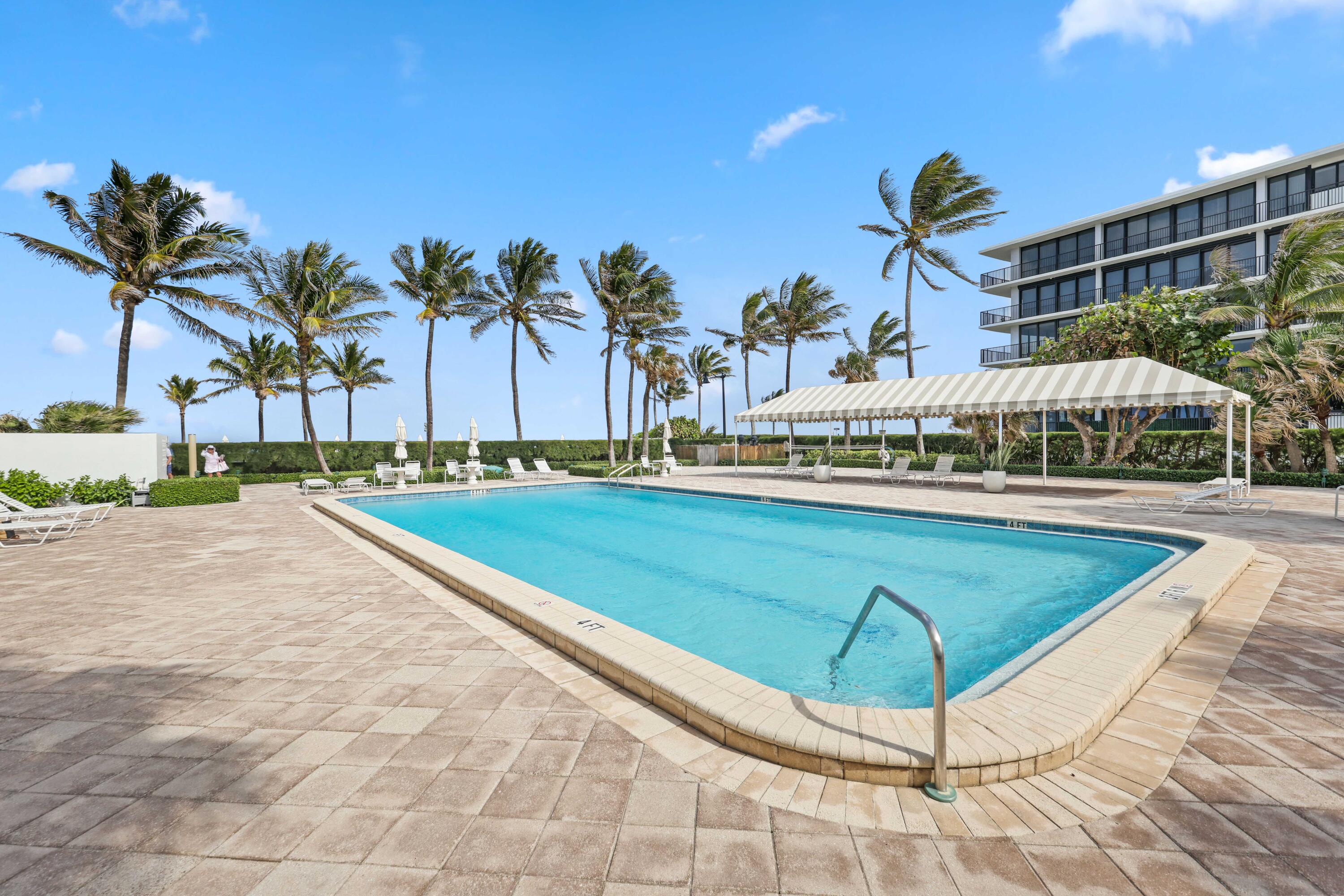 139 Sunrise Avenue 1040