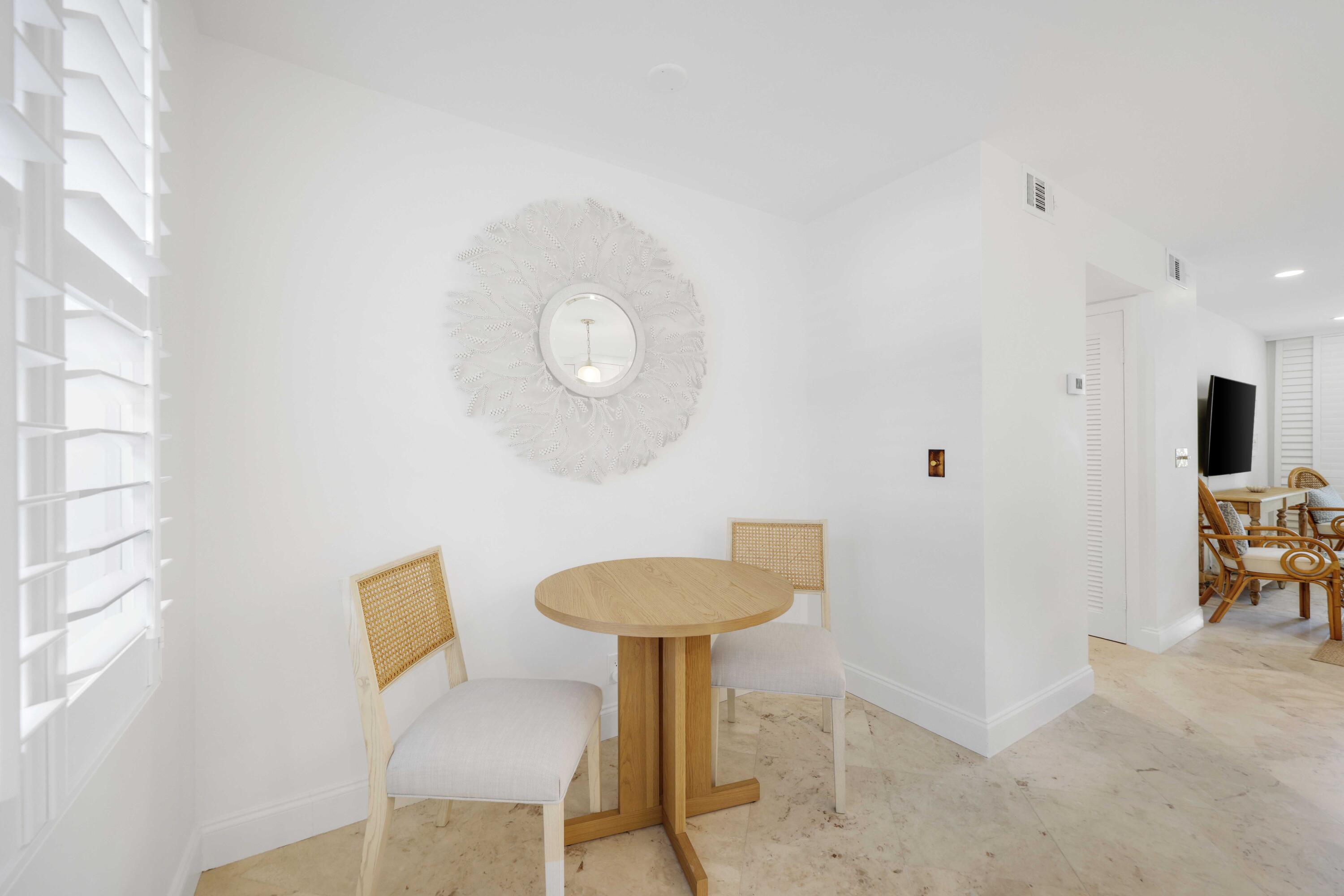 139 Sunrise Avenue 1040