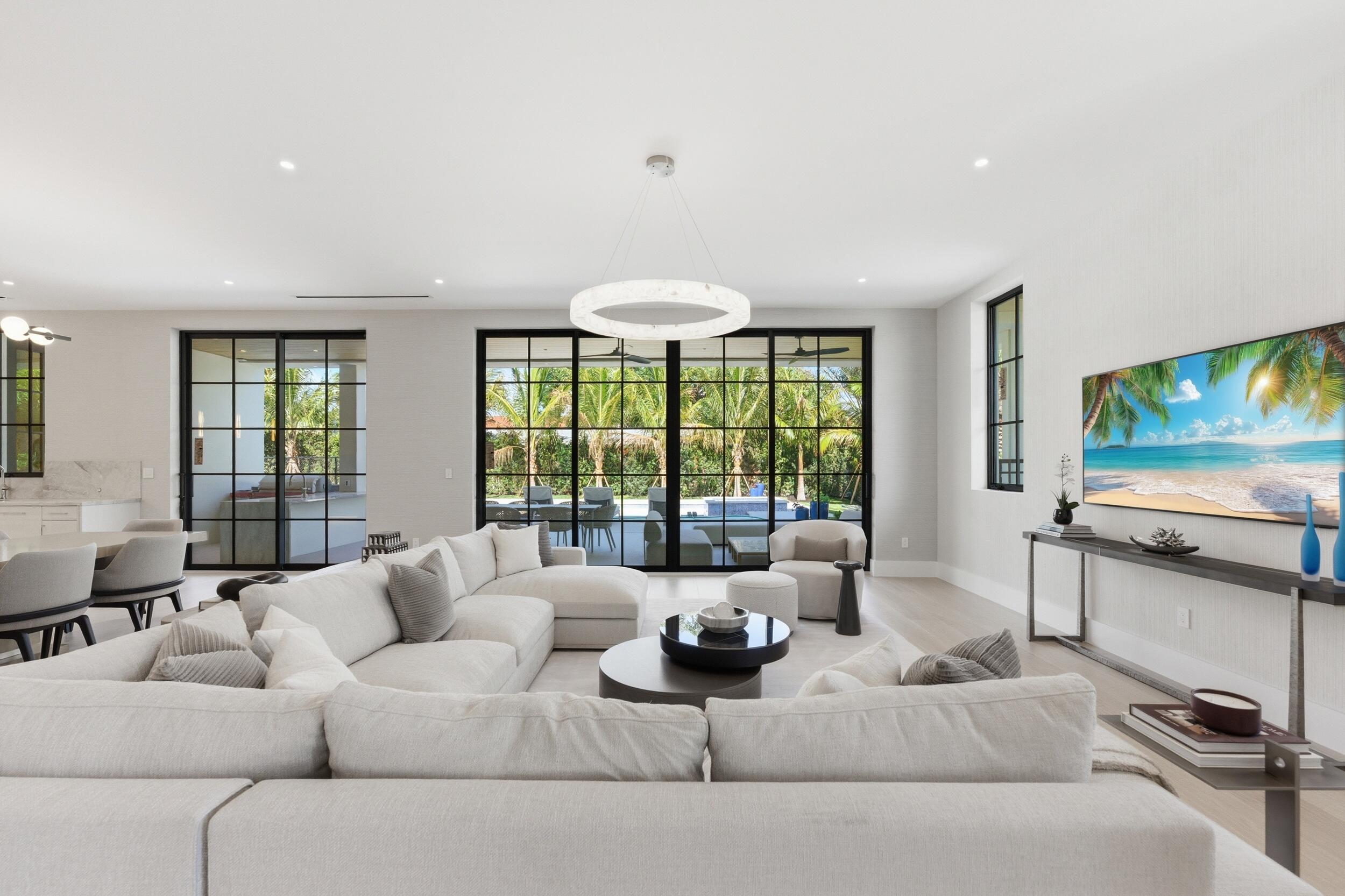 210 Cortez Road