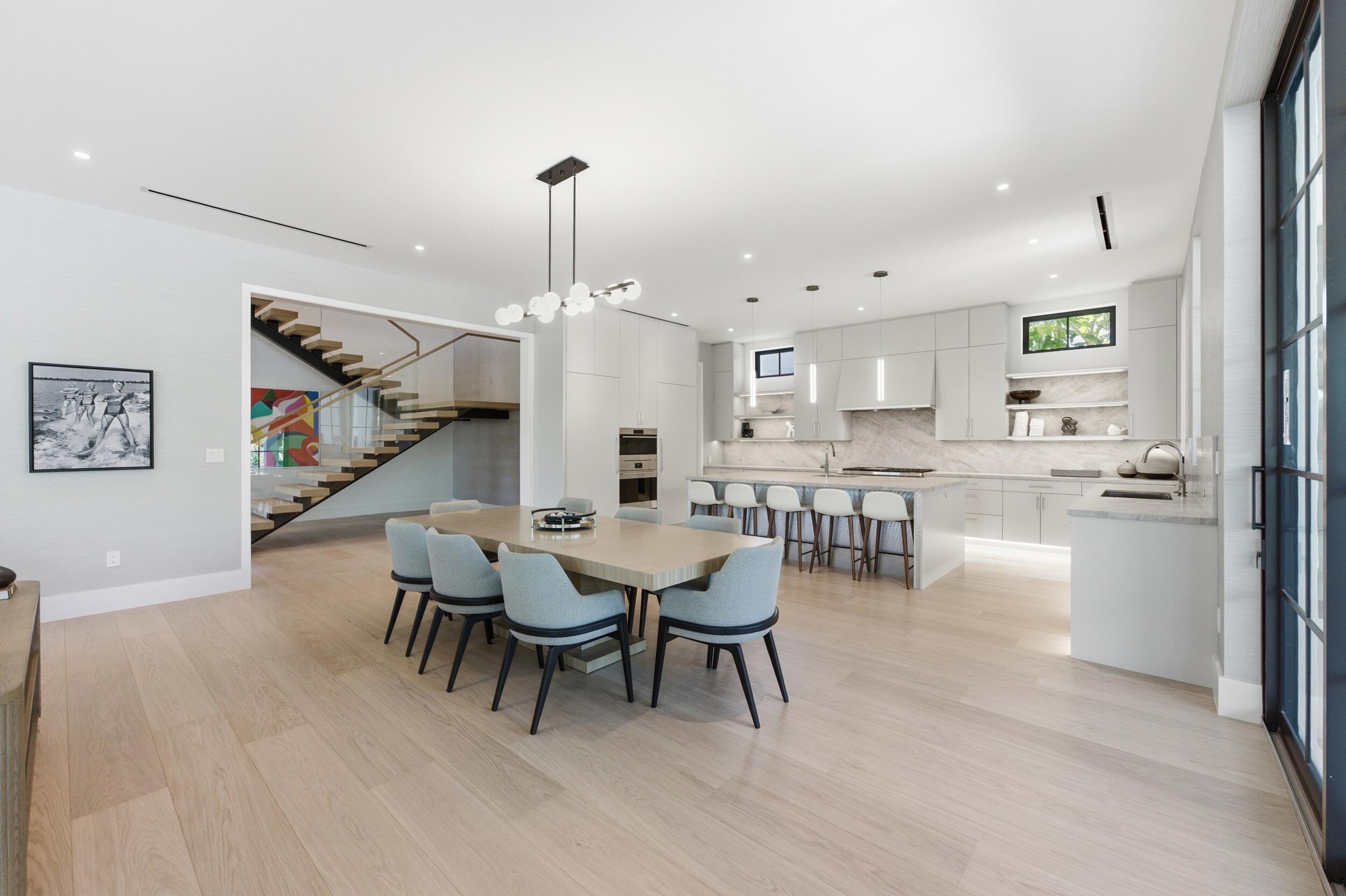 210 Cortez Road