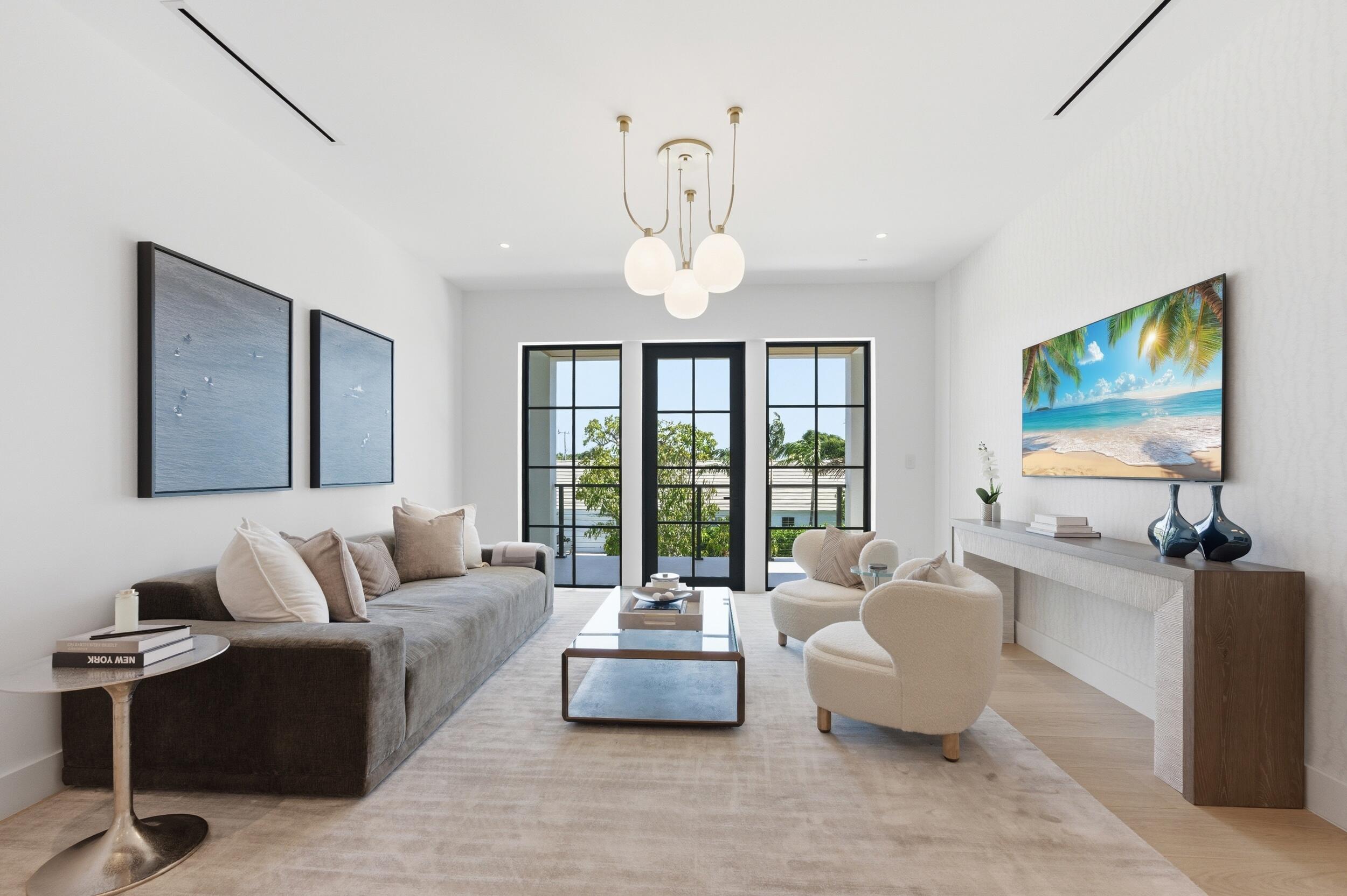 210 Cortez Road