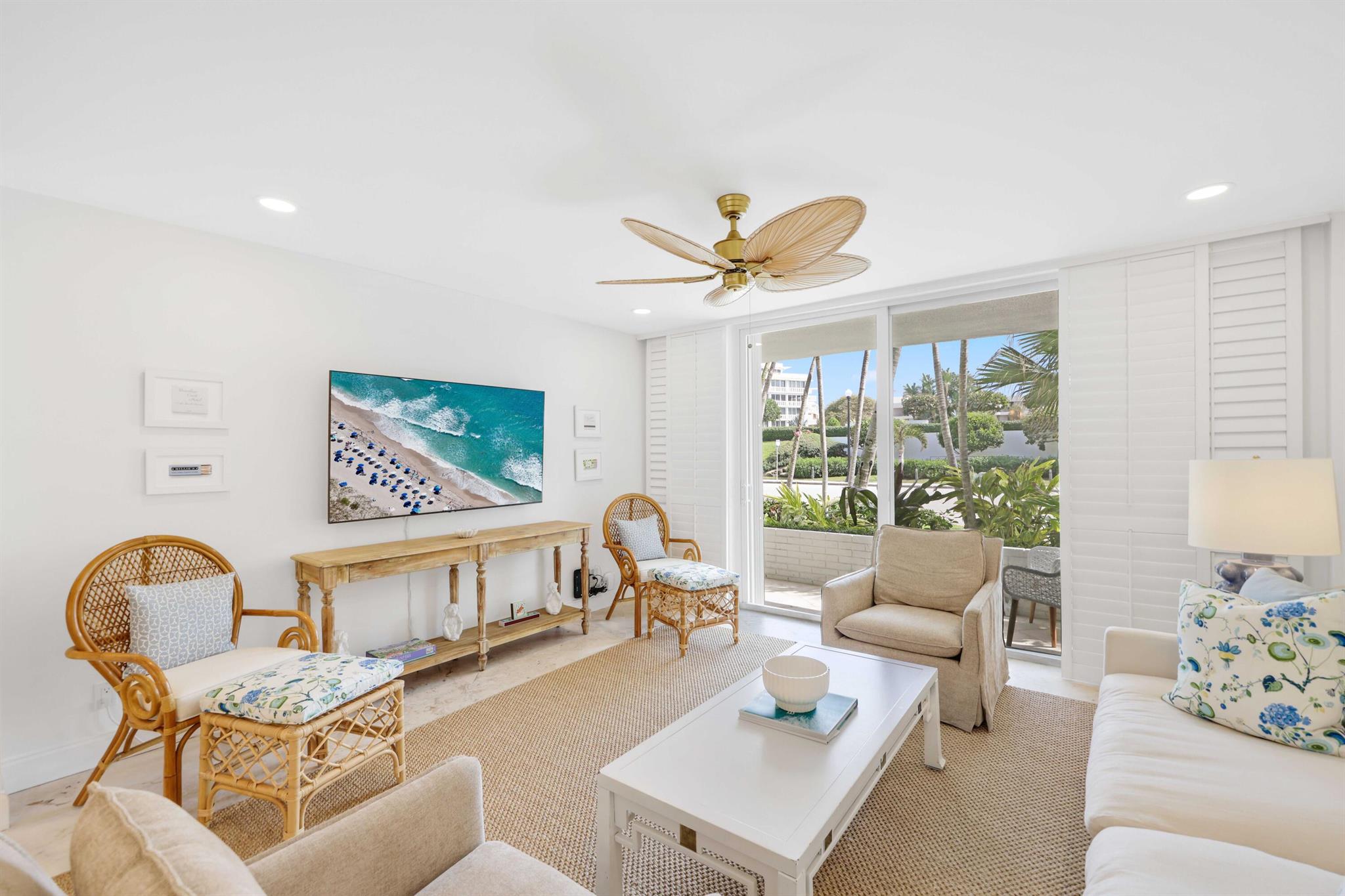 139 Sunrise Avenue 1040