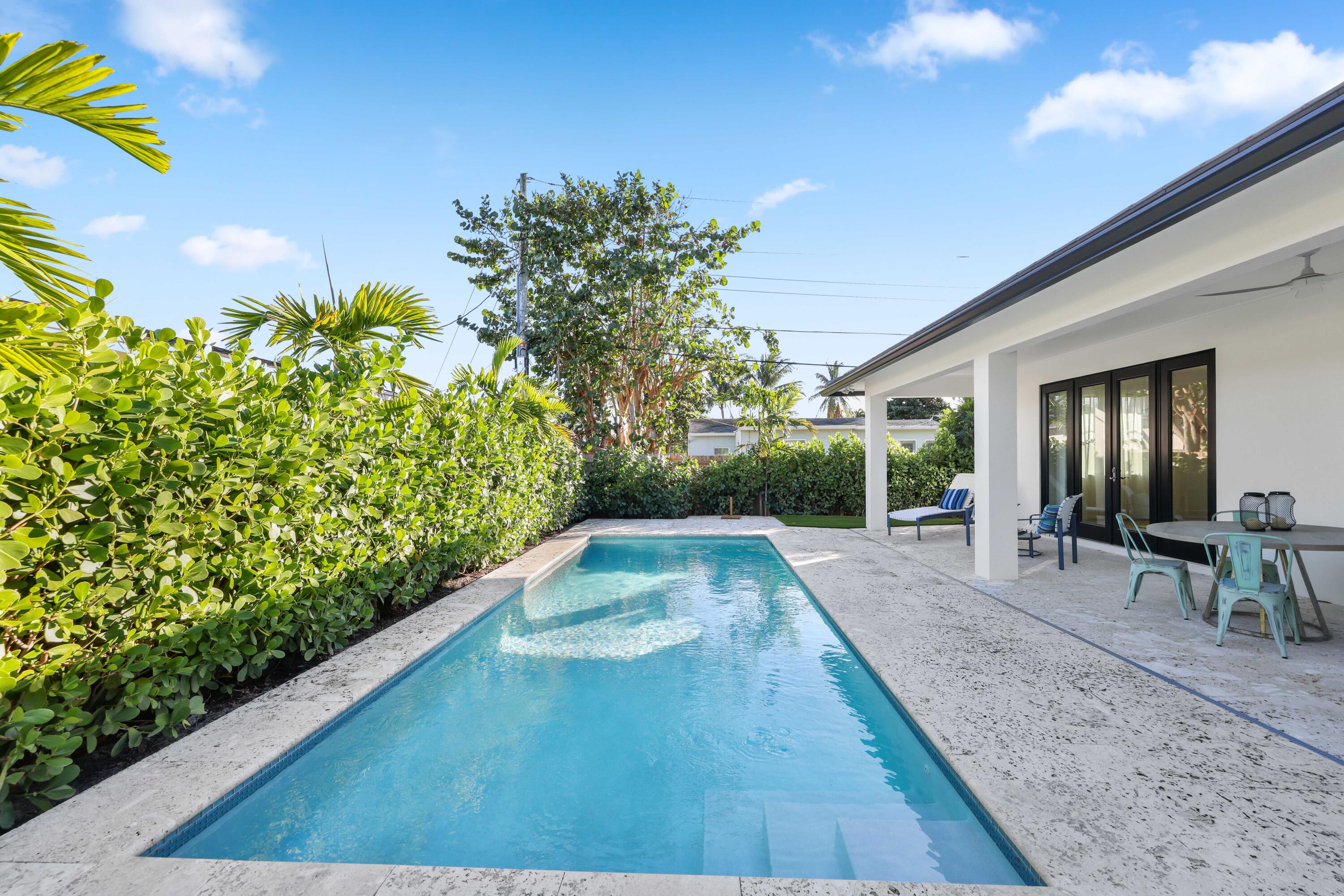 330 Laurie Road
