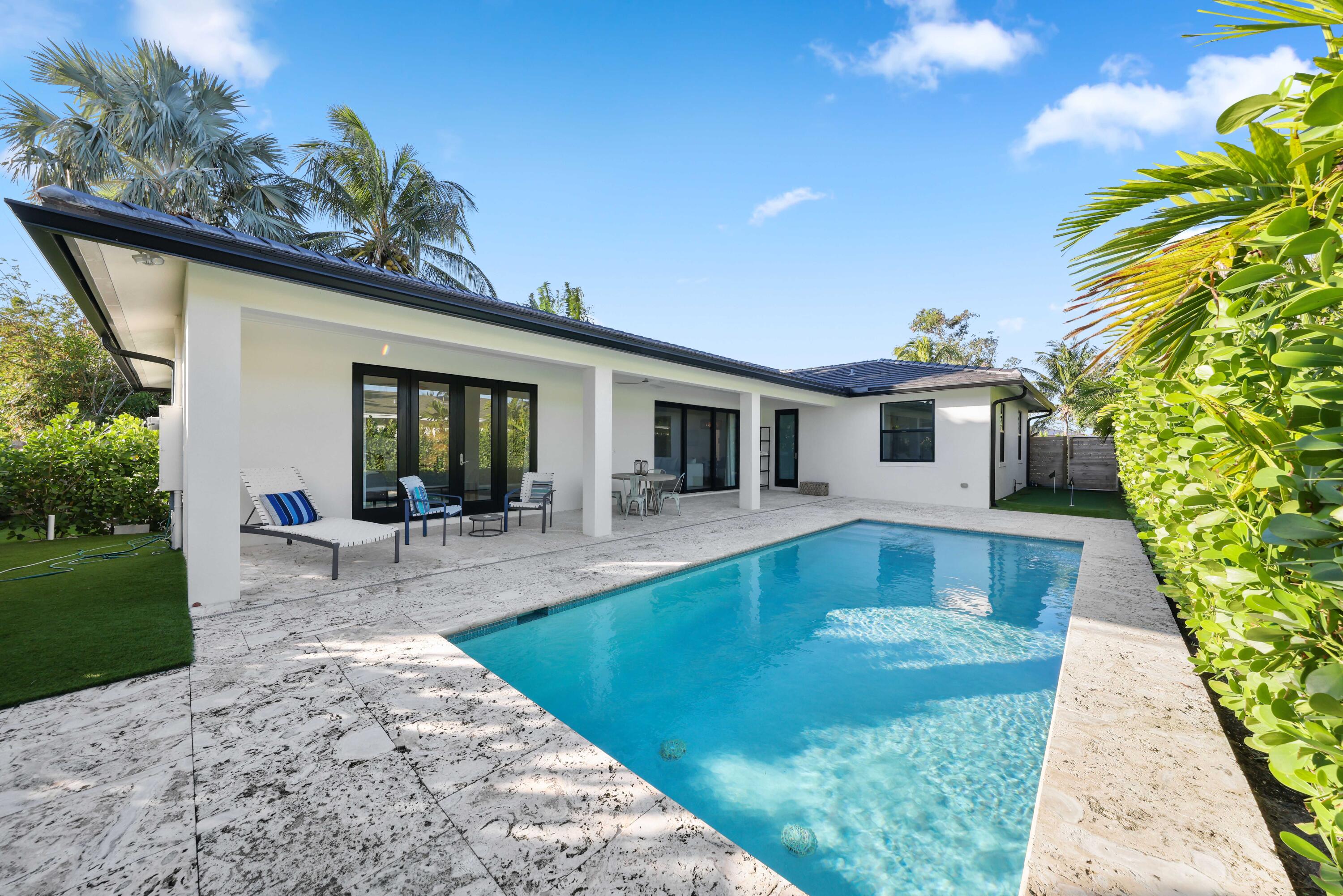 330 Laurie Road