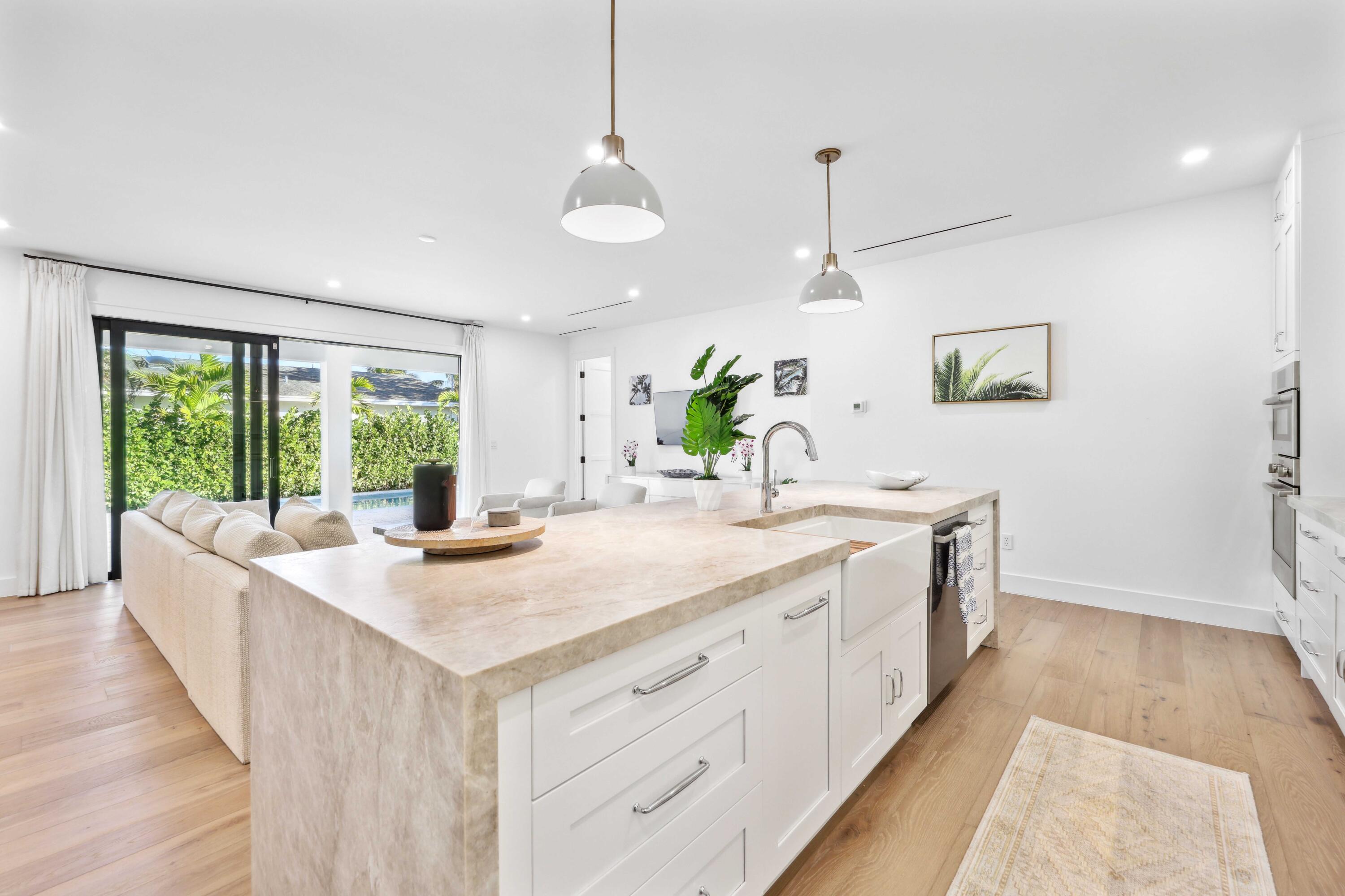 330 Laurie Road
