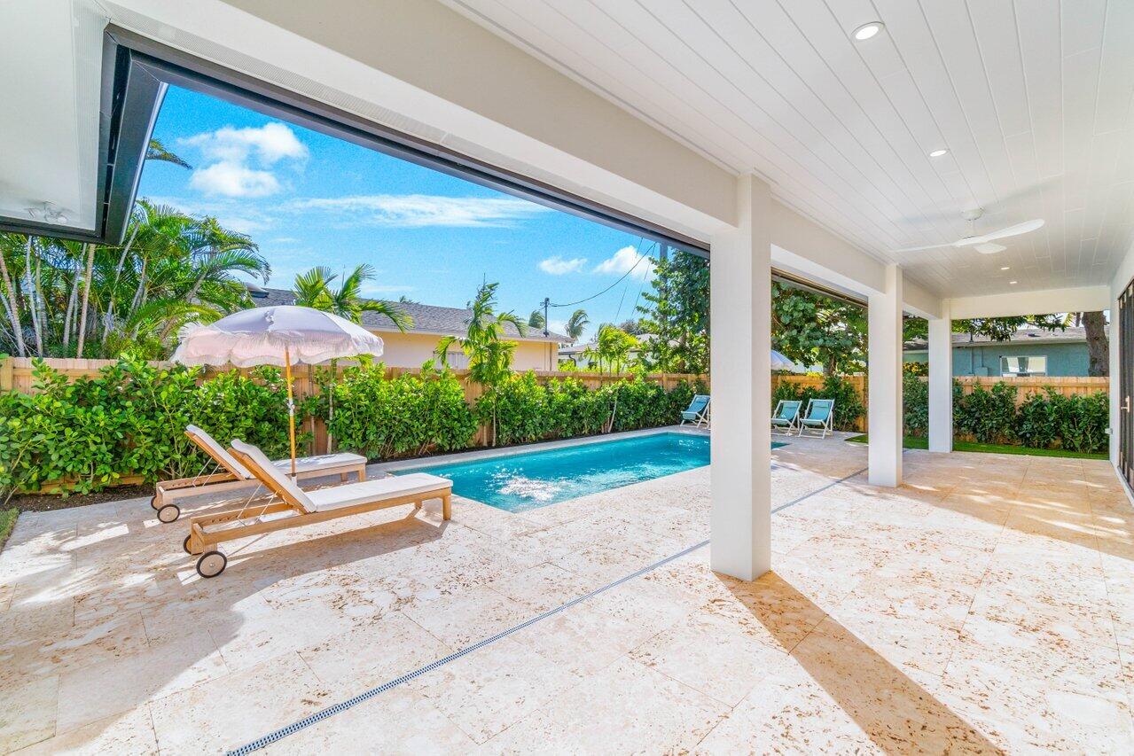 330 Laurie Road