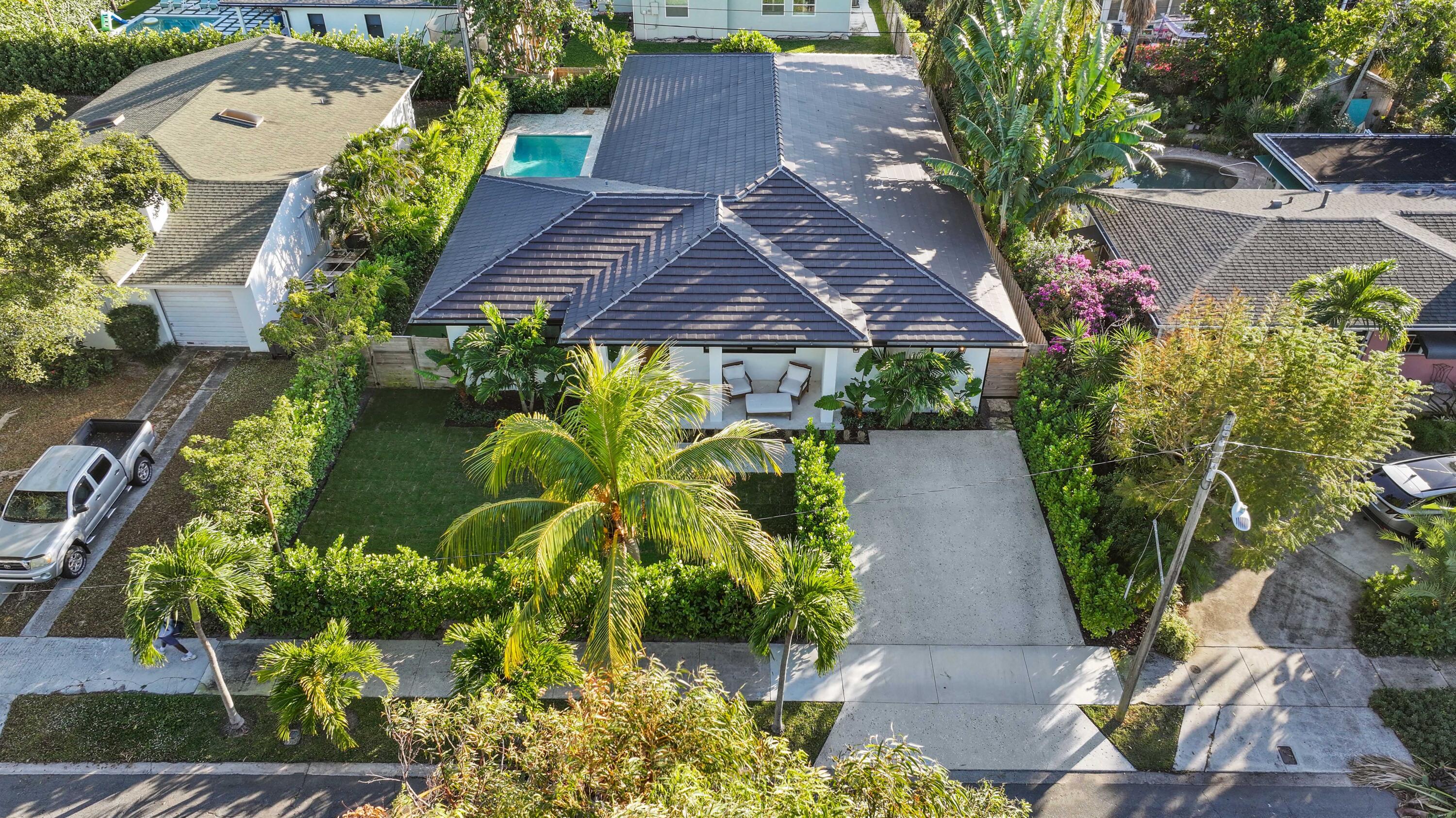 330 Laurie Road
