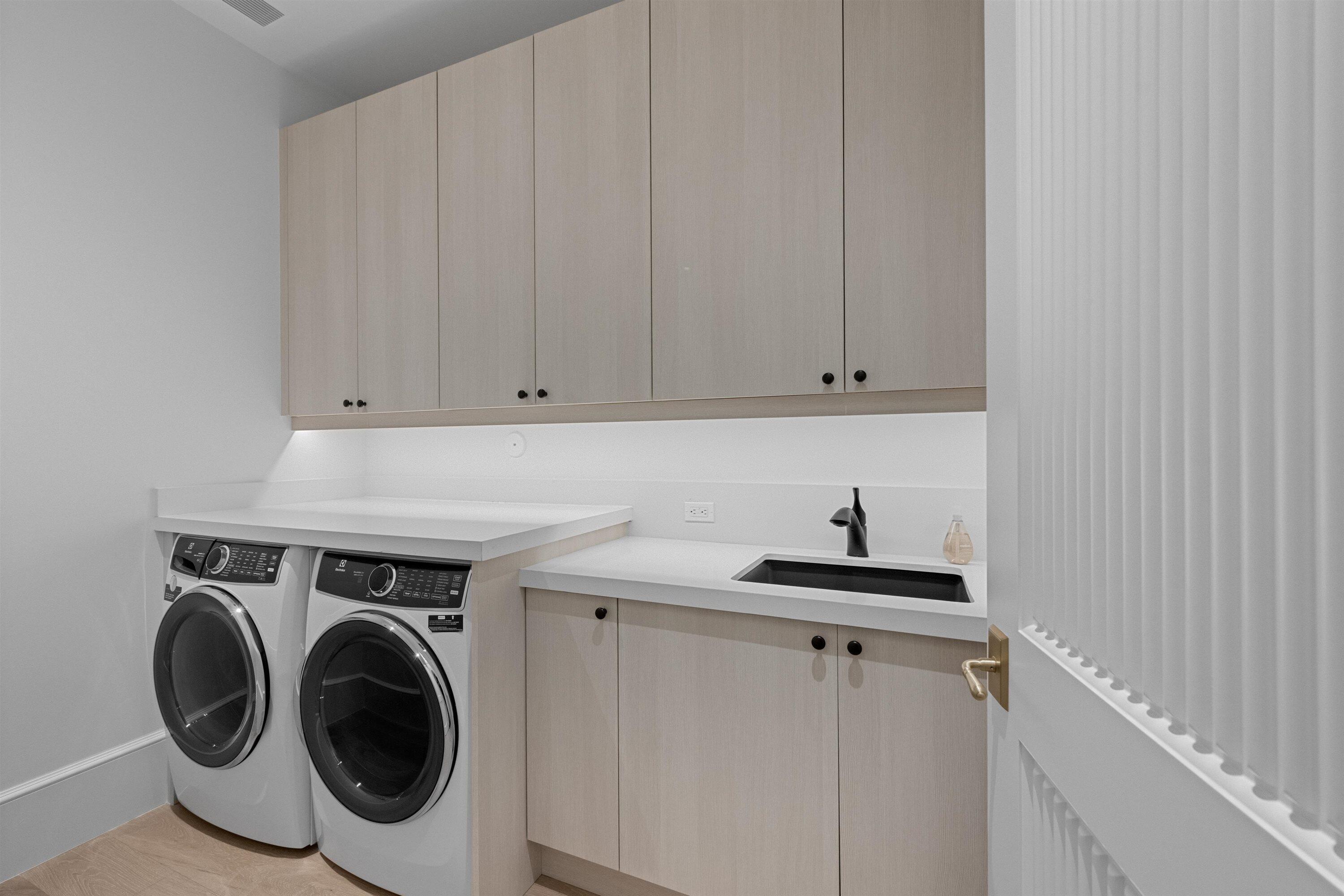 218 Brazilian Avenue