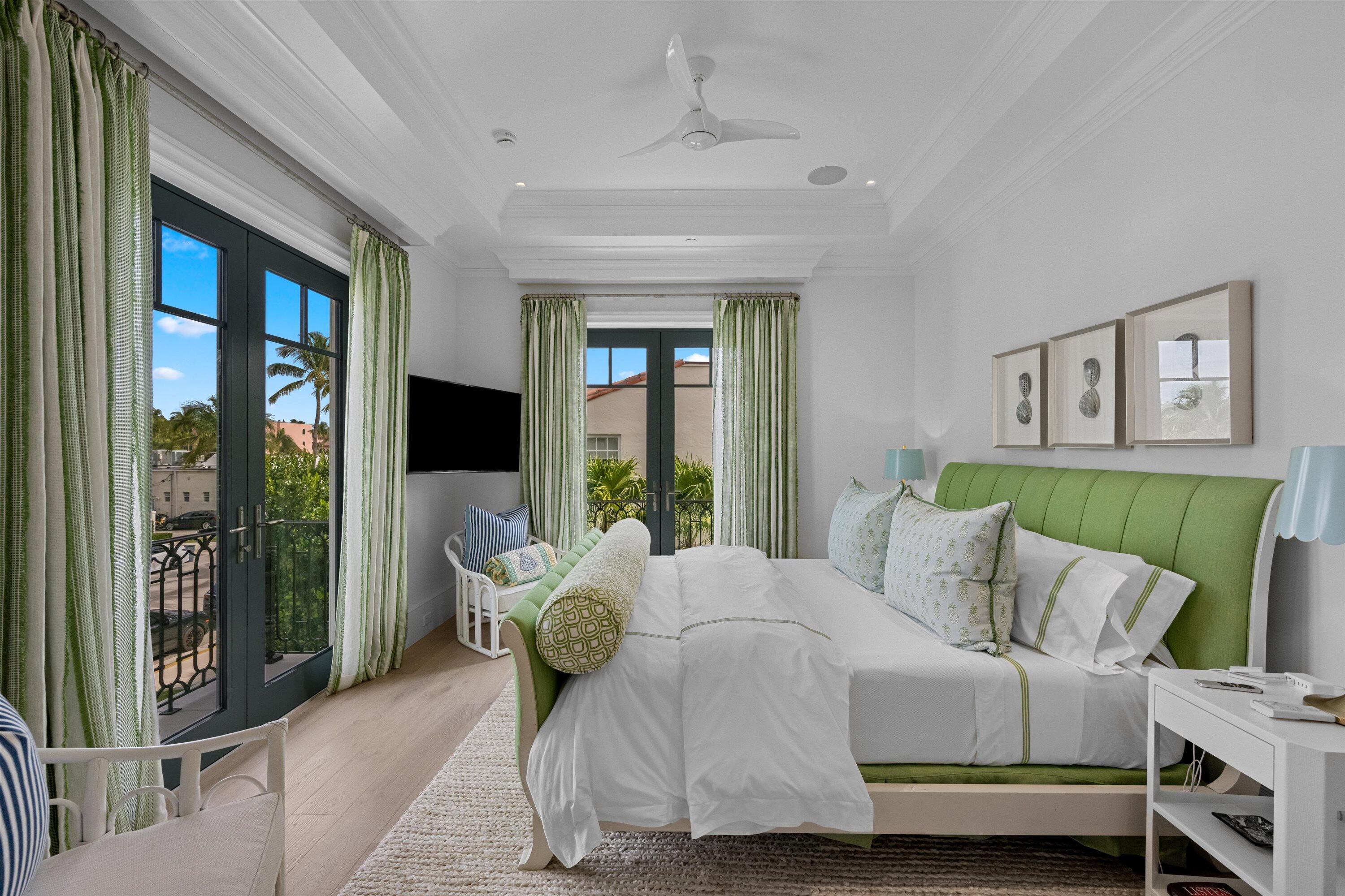 218 Brazilian Avenue