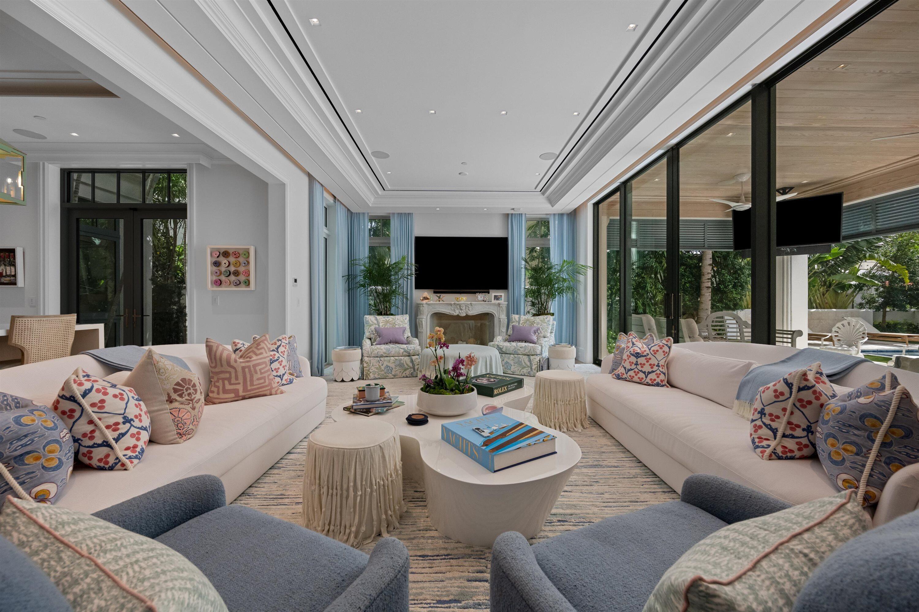 218 Brazilian Avenue