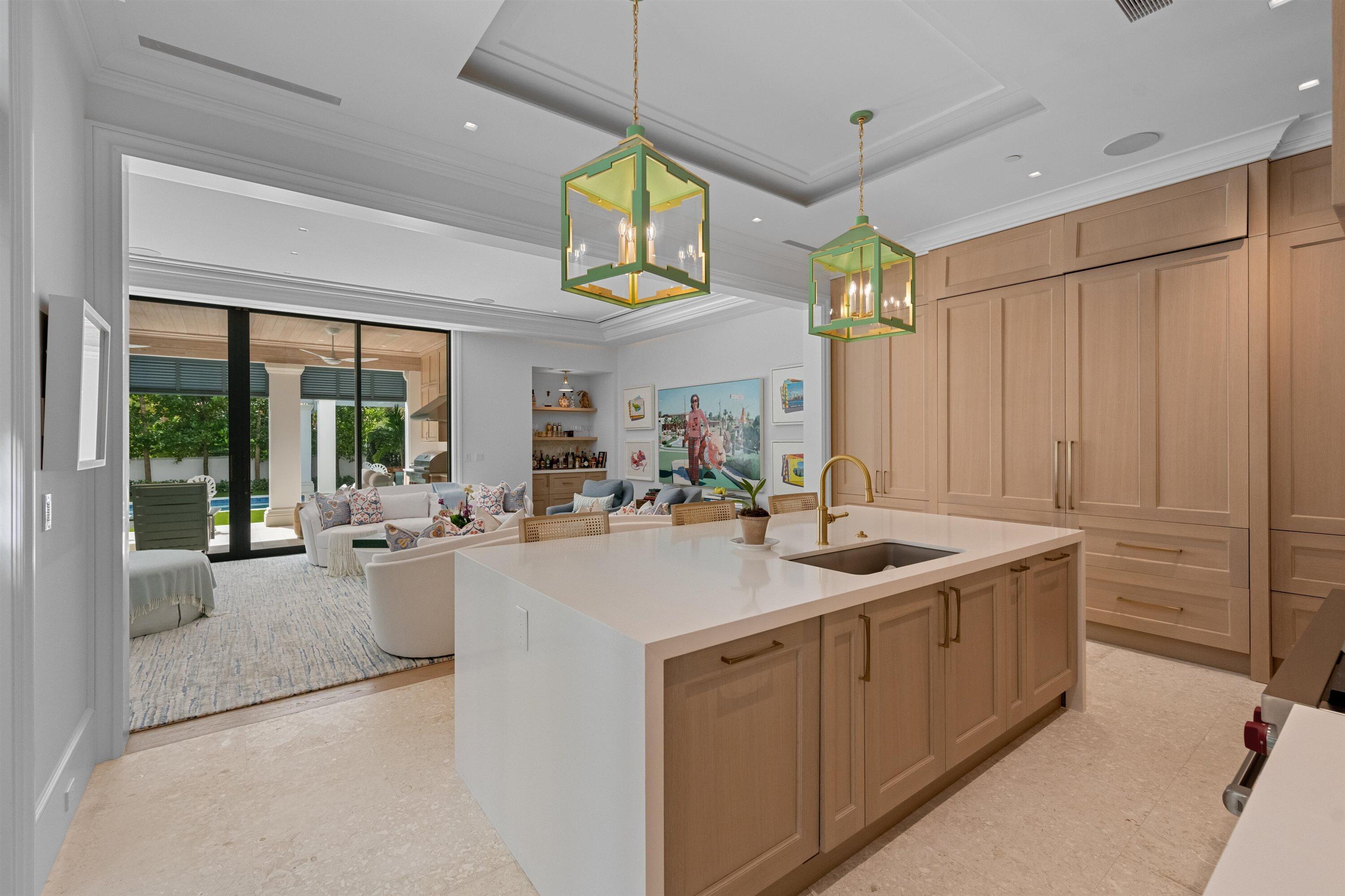 218 Brazilian Avenue