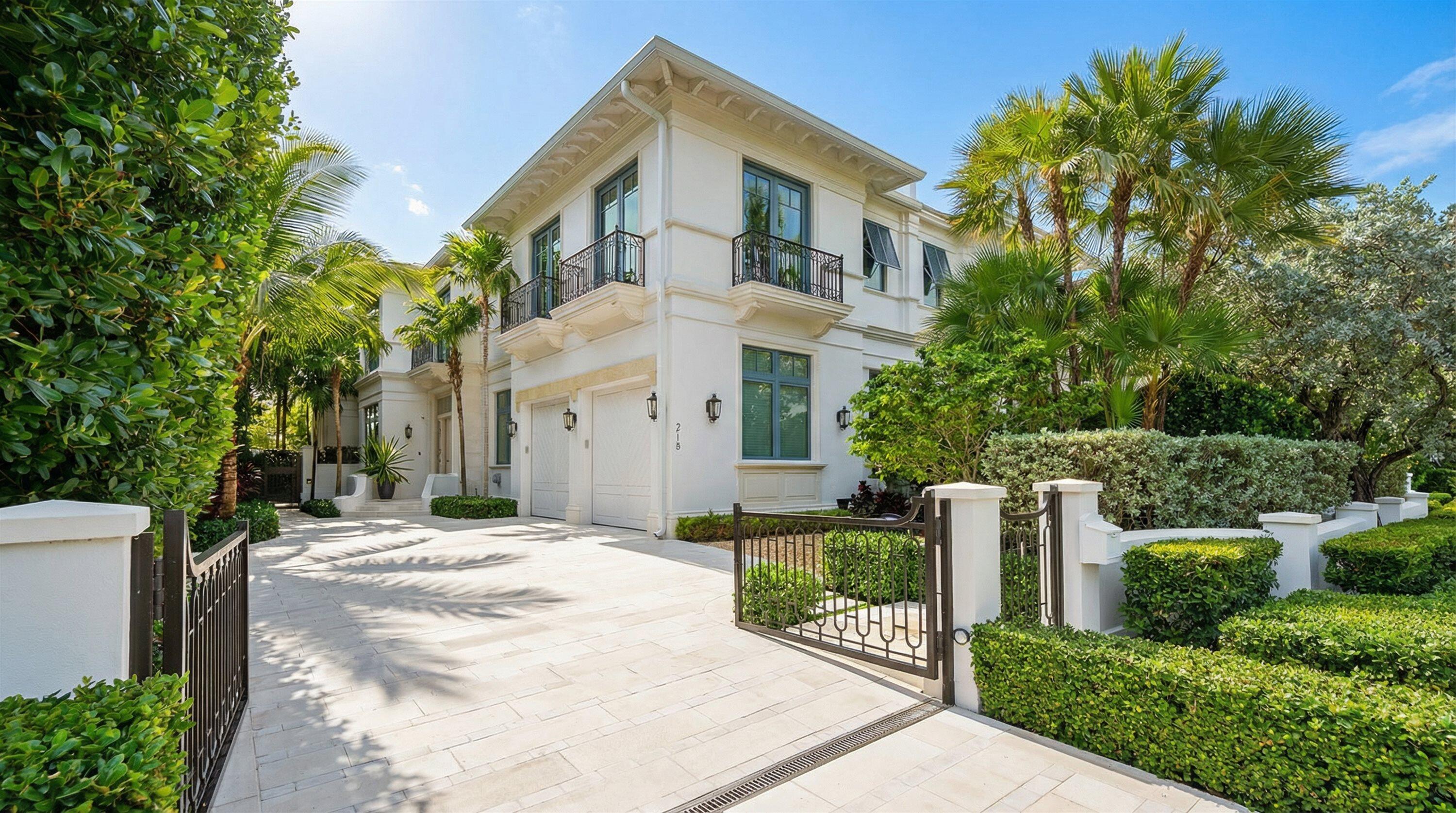 218 Brazilian Avenue
