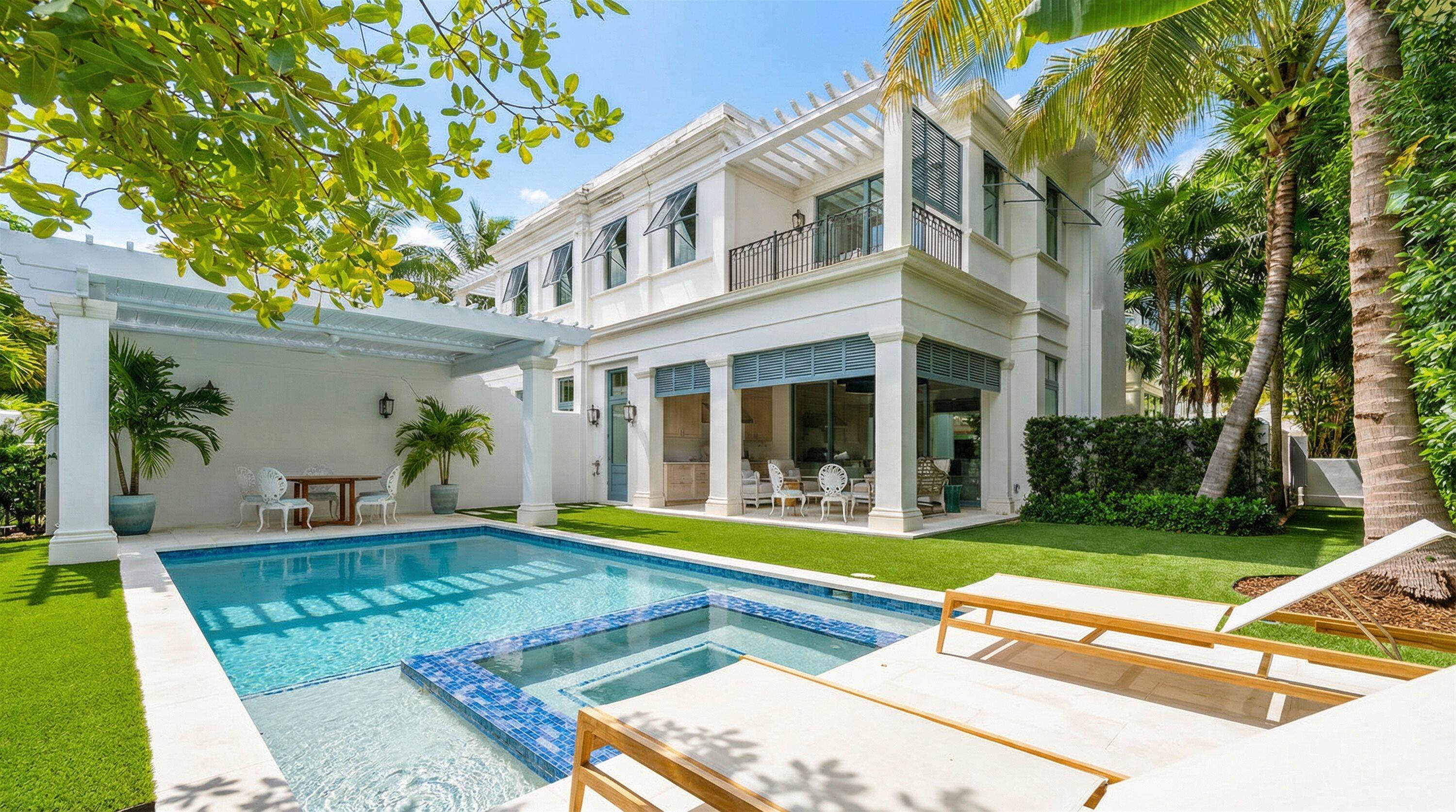 218 Brazilian Avenue