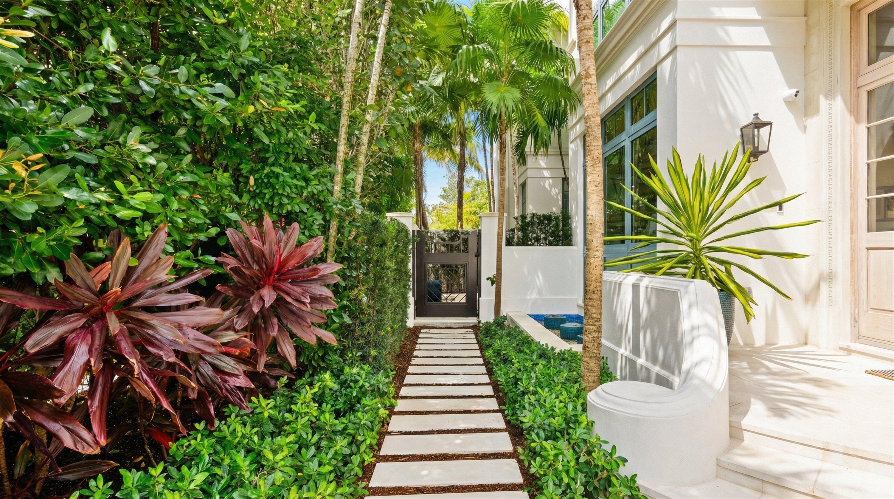 218 Brazilian Avenue