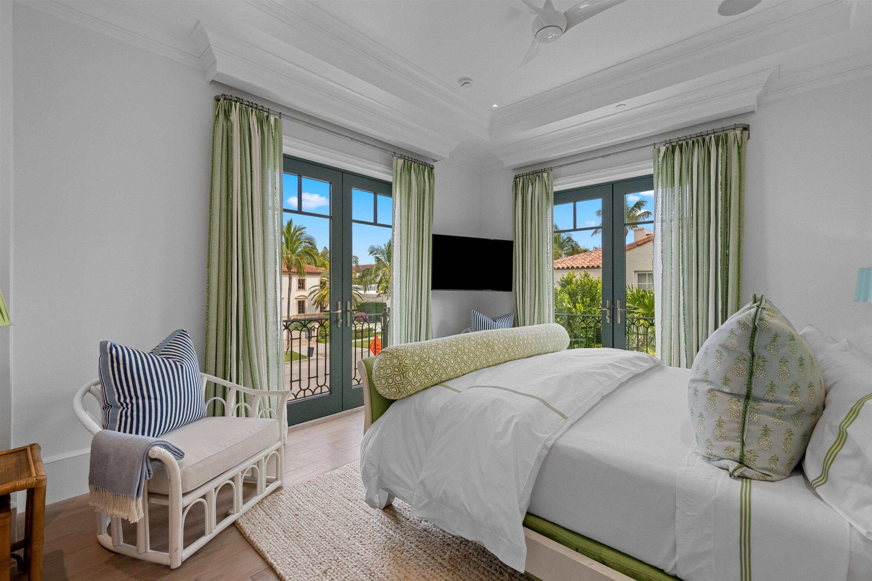 218 Brazilian Avenue