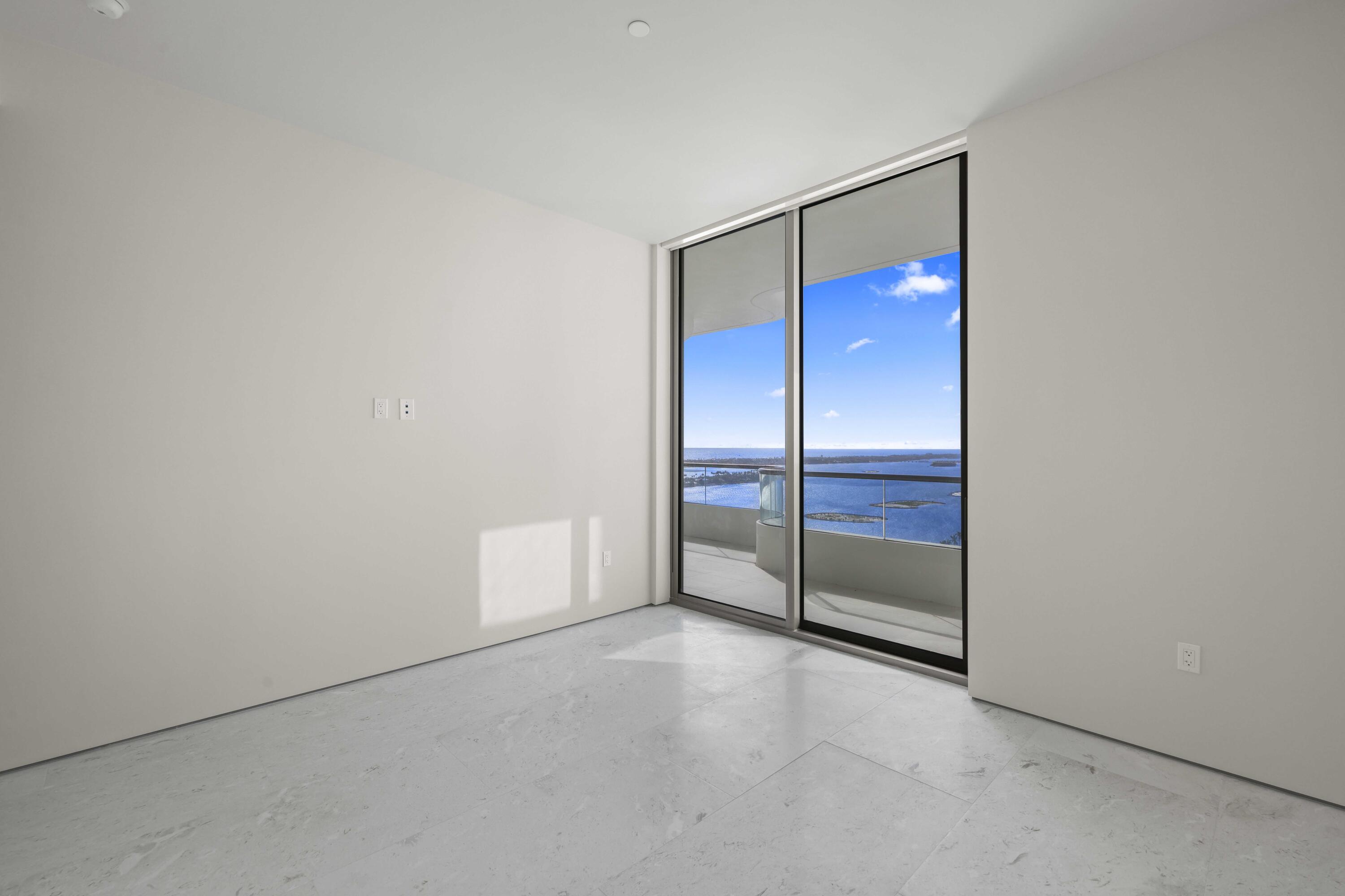 200 Arkona Court 2203