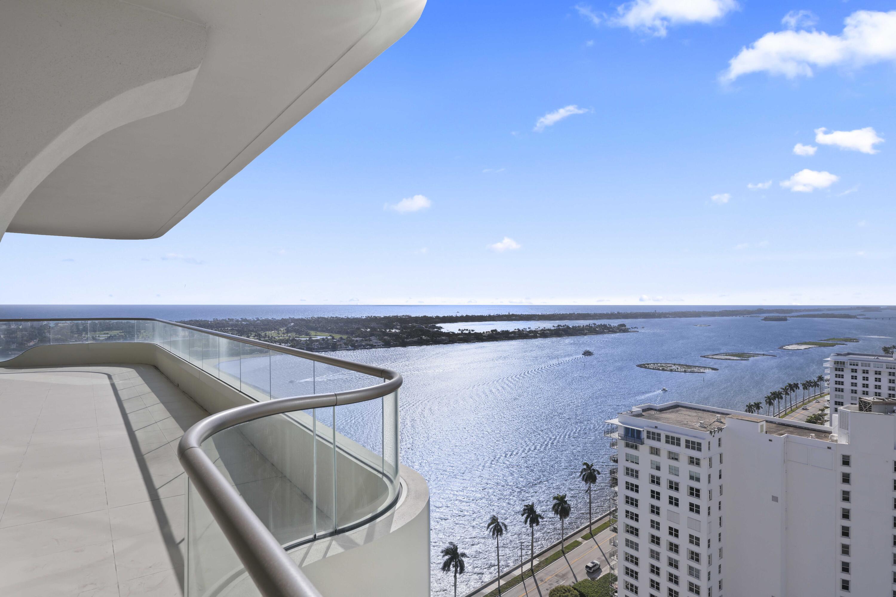 200 Arkona Court 2203