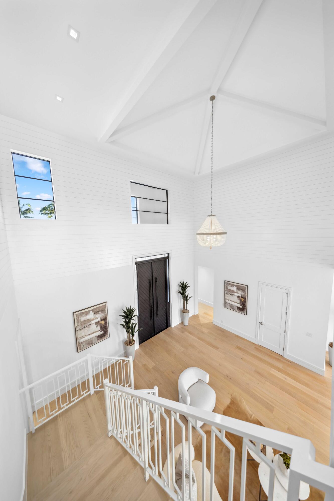 248 E Lakewood Road