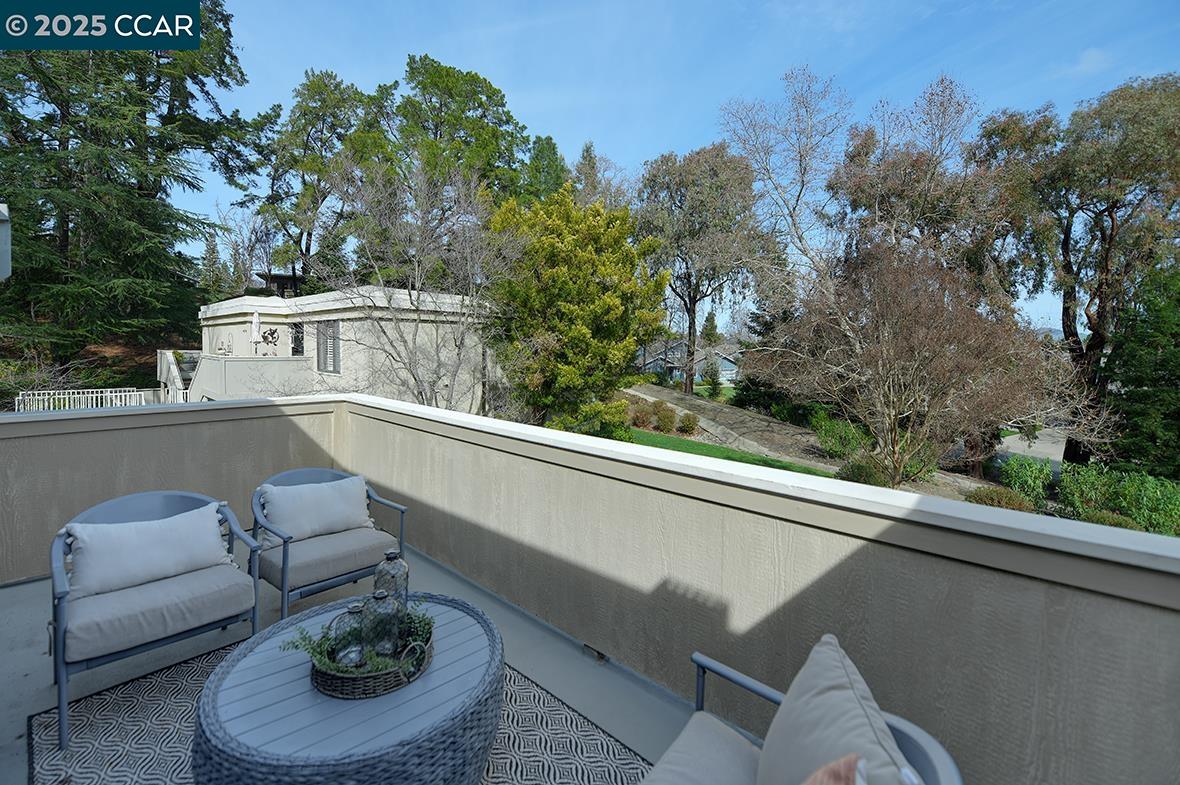 1408 Golden Rain Rd # 1