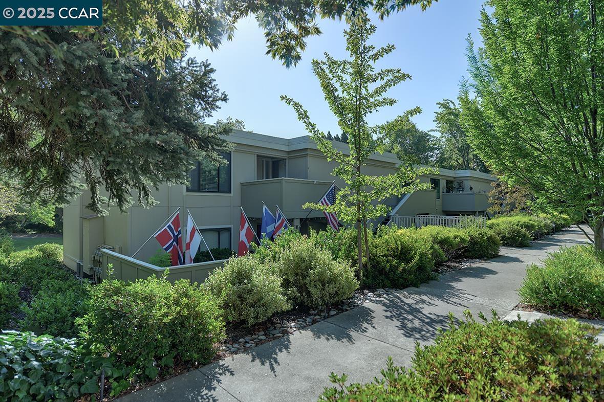 1408 Golden Rain Rd # 1